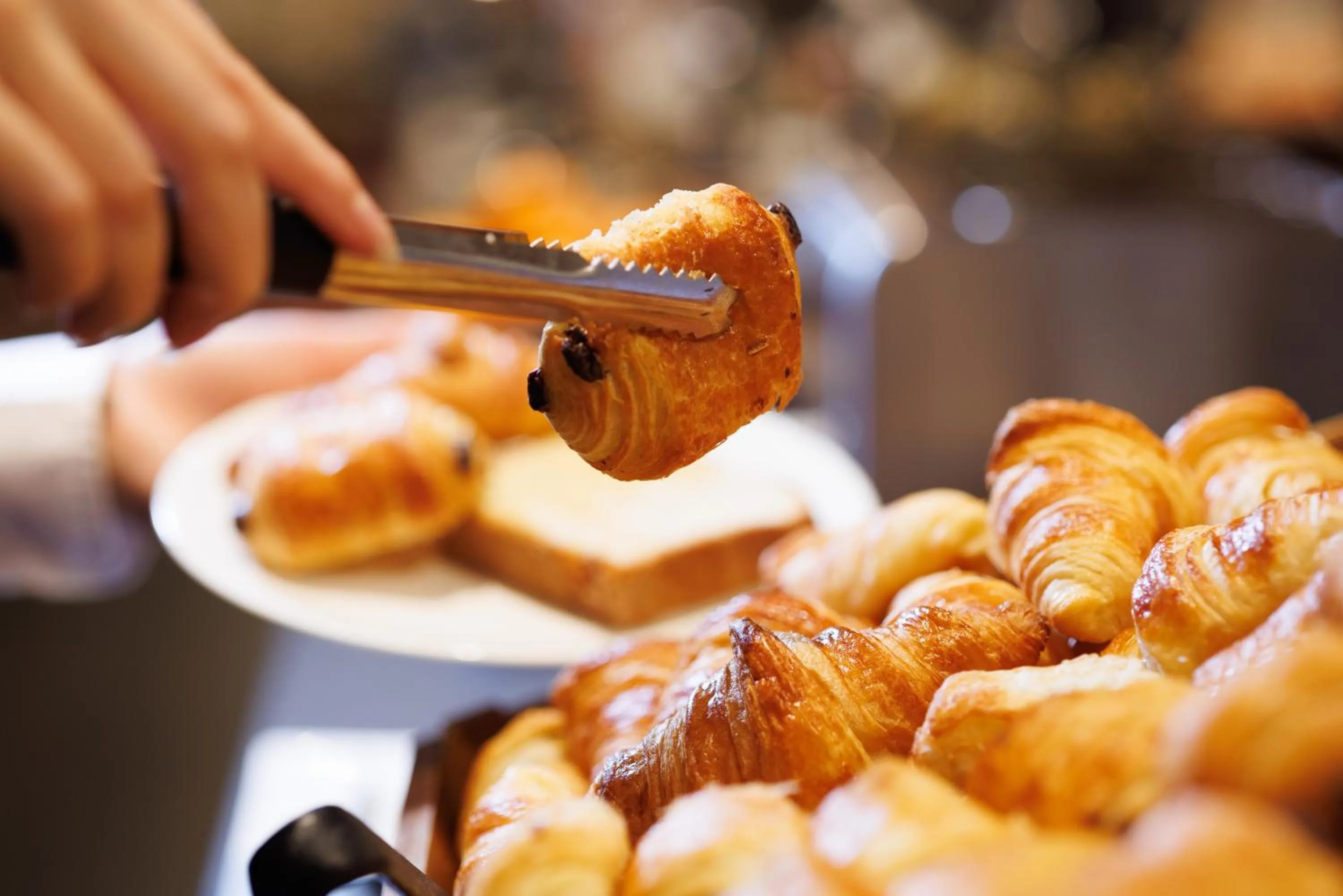 Buffet breakfast in Hôtel Restaurant La Vallée Noble, proche Eguisheim Colmar