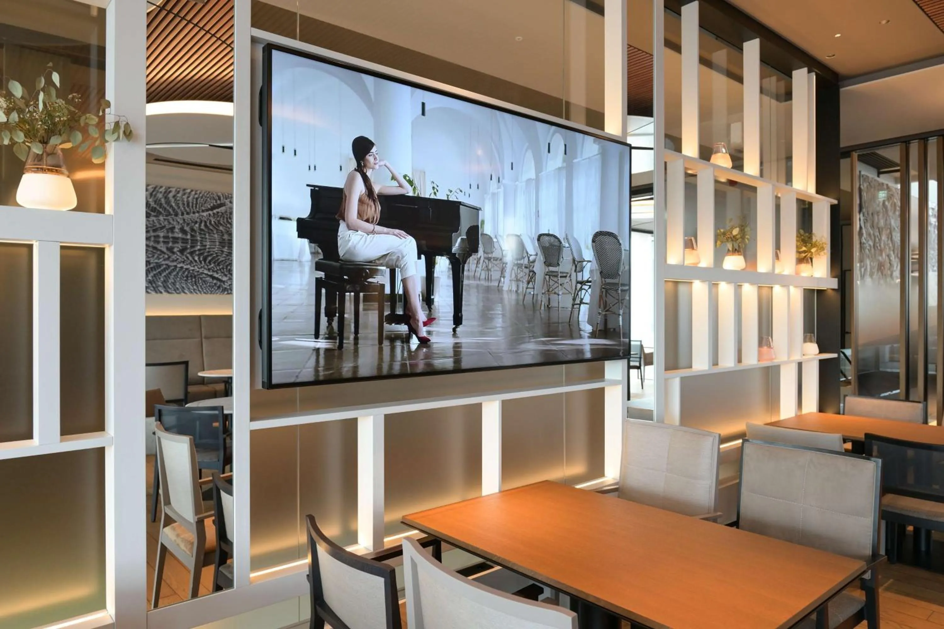 Restaurant/places to eat in NH Collection Olomouc Congress