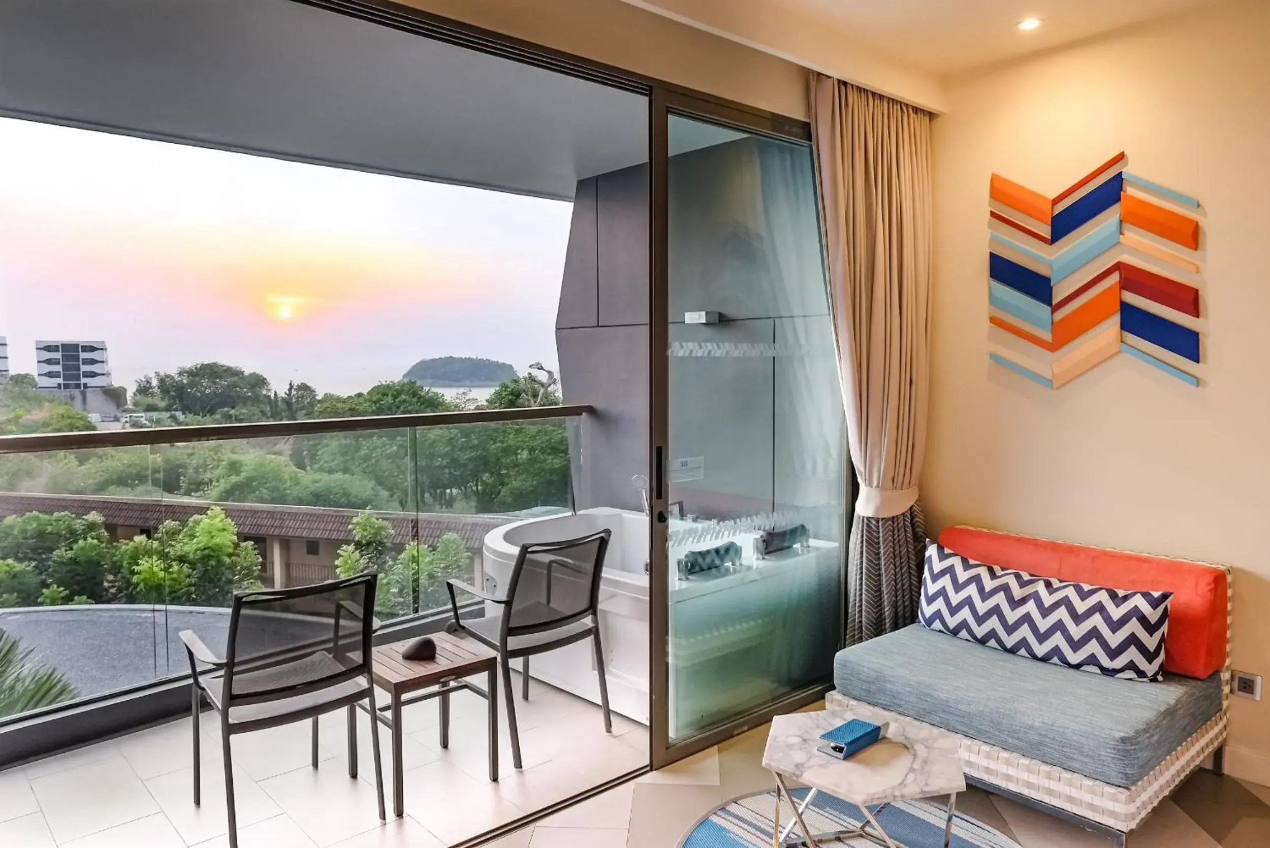 SIS-Double or Twin with Spa Bath & Partial Sea View in The SIS Kata Resort - Adult Only SIS-Double or Twin with Spa Bath & Partial Sea View in The SIS Kata Resort - Adult Only