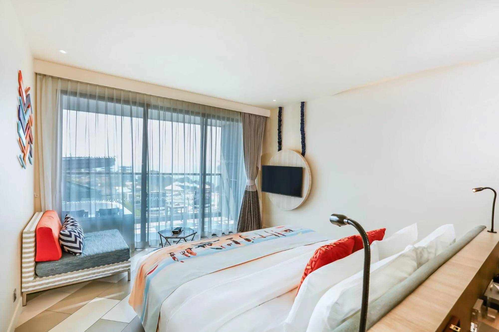 Bed in The SIS Kata Resort - Adult Only