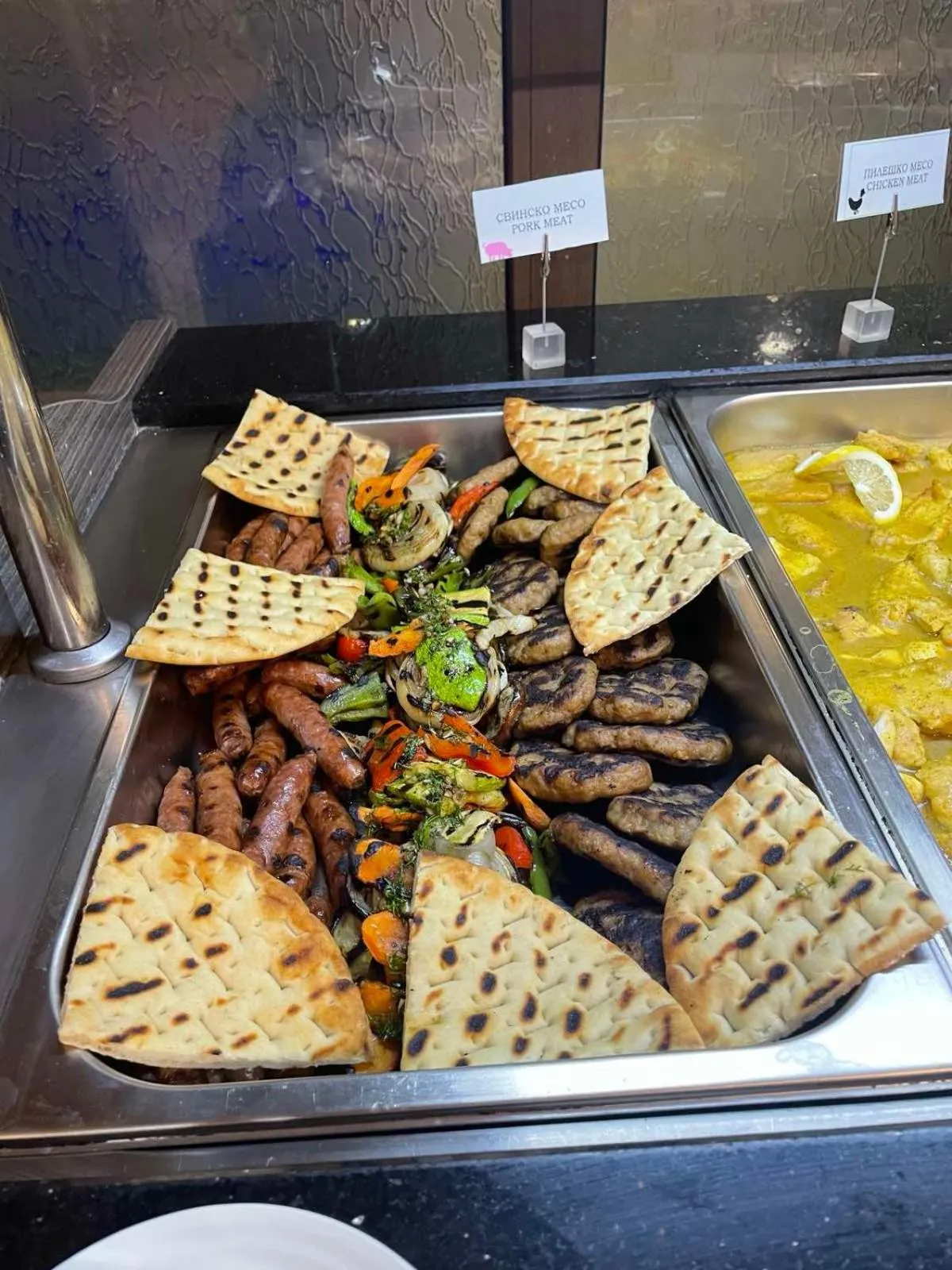 Parklands Hotel & Pool