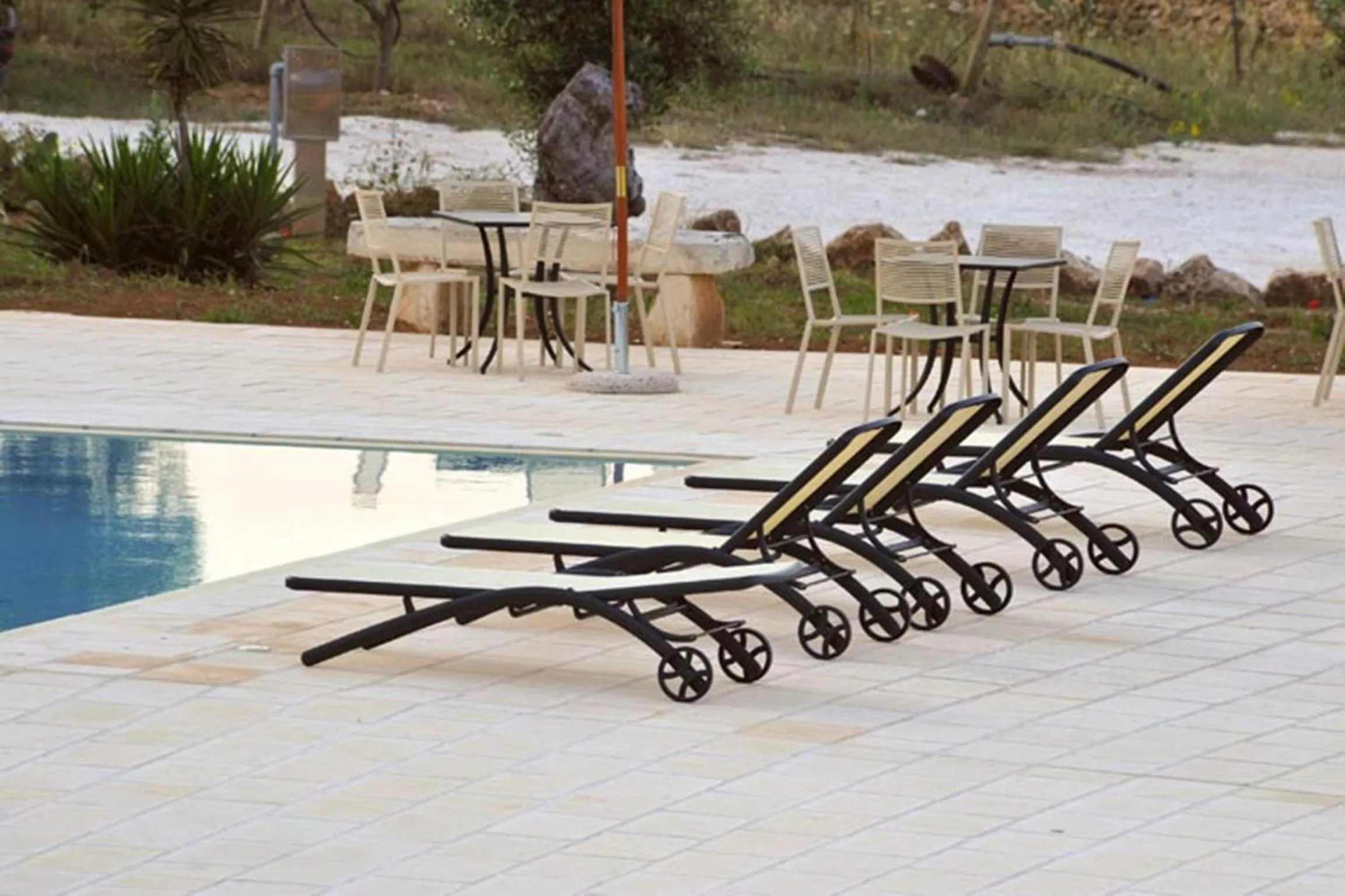 Swimming pool in Masseria Pizzofalcone