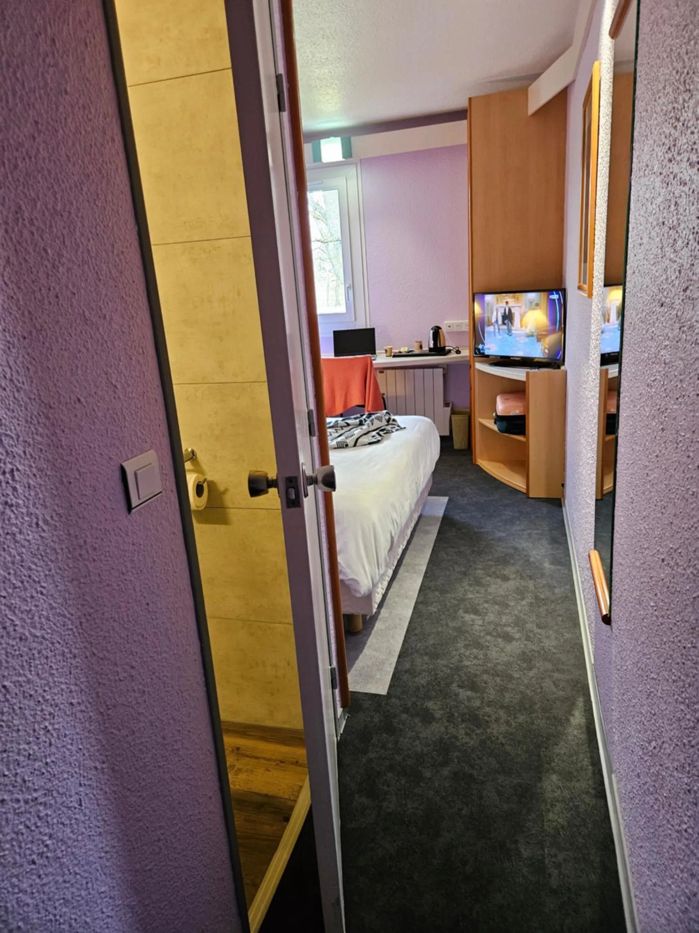 Bedroom, Bed in Hotel Bonanite