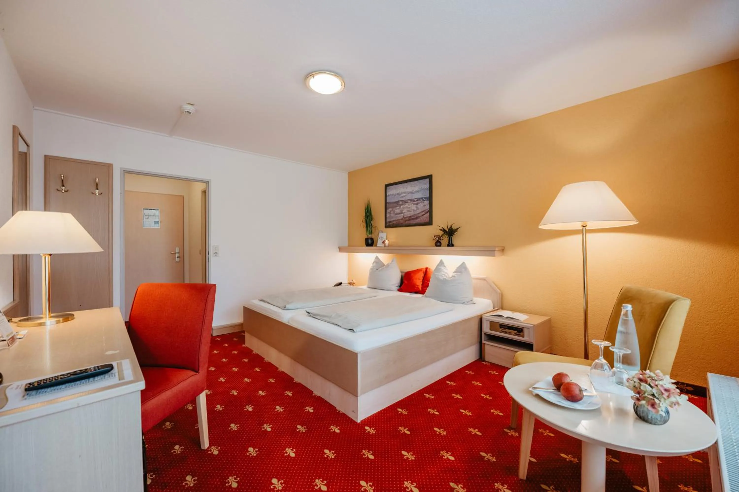 Photo of the whole room, Bed in Kurhotel Panland