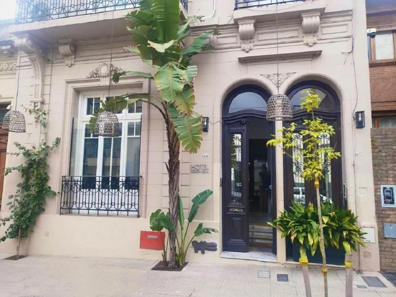 Facade/entrance in Hotel Costa Rica