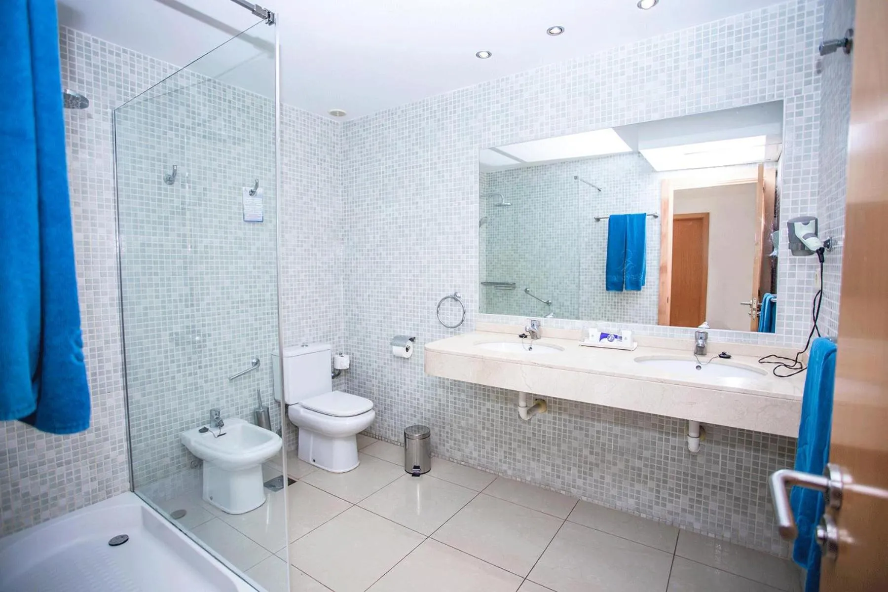 Bathroom in Servatur Terrazamar Sun Suite