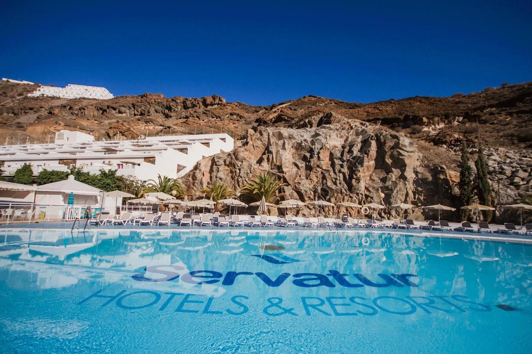 Swimming pool in Servatur Terrazamar Sun Suite