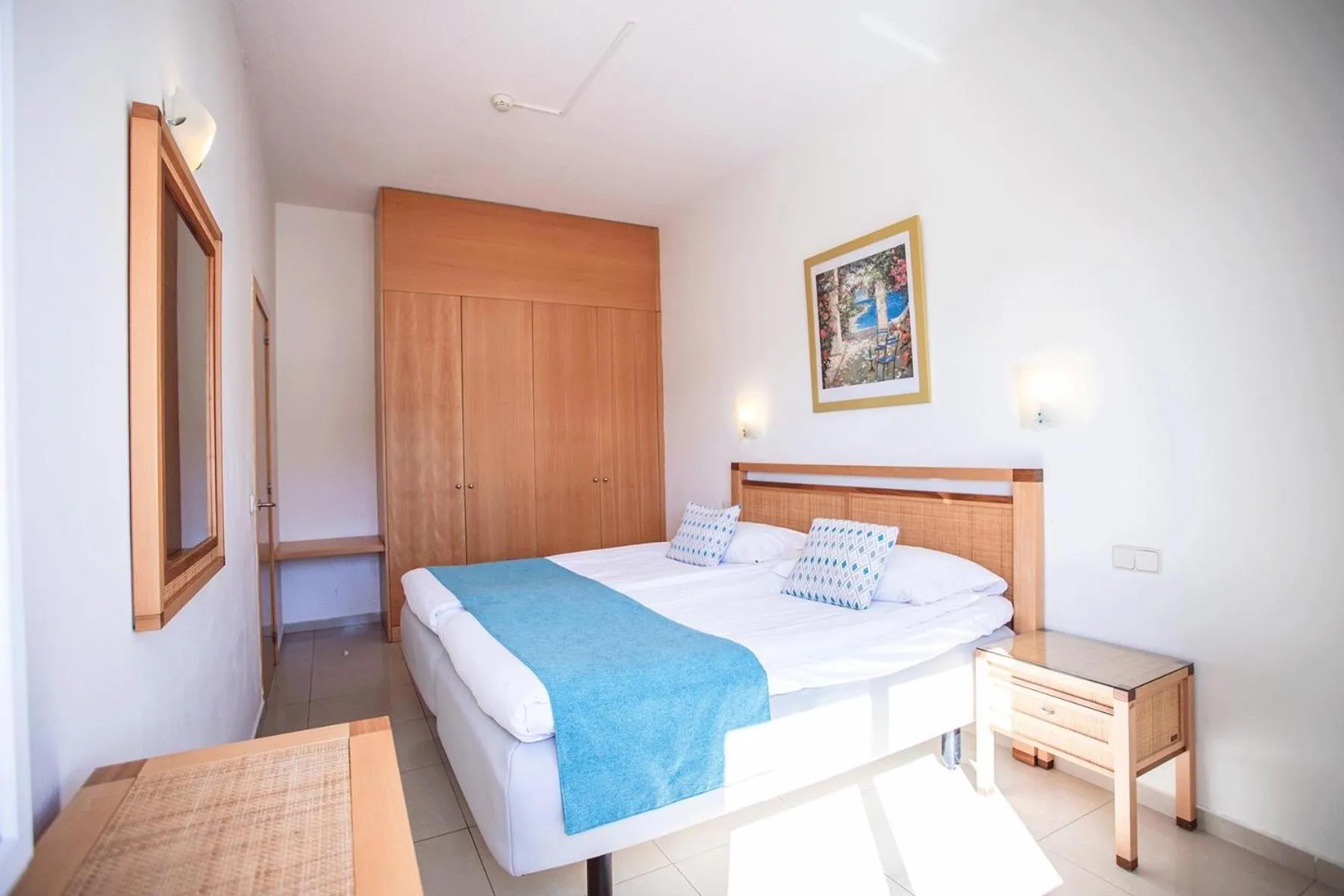 Photo of the whole room, Bed in Servatur Terrazamar Sun Suite