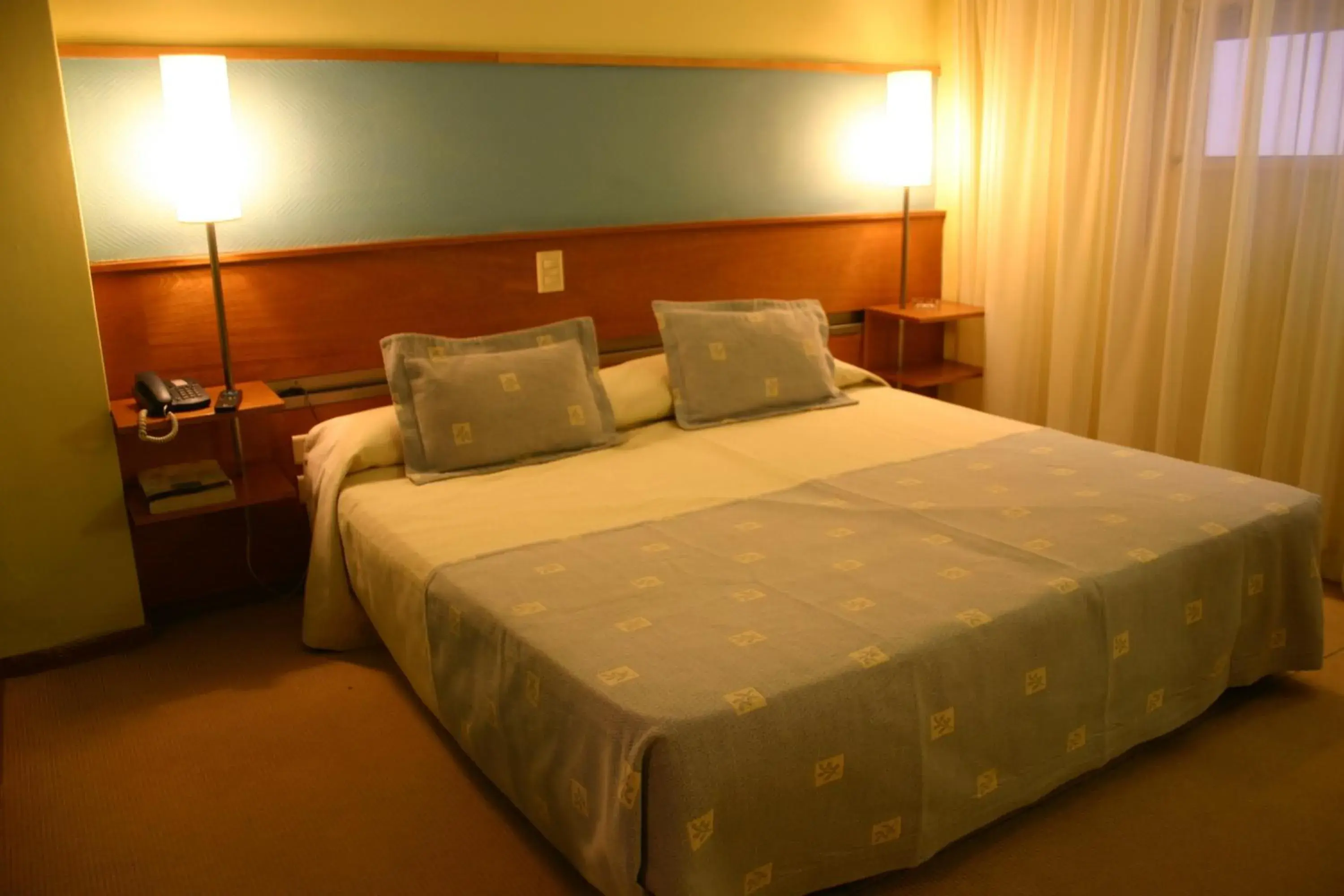 Classic Double or Twin Room - single occupancy in Hotel Cordon Del Plata Classic Double or Twin Room - single occupancy in Hotel Cordon Del Plata