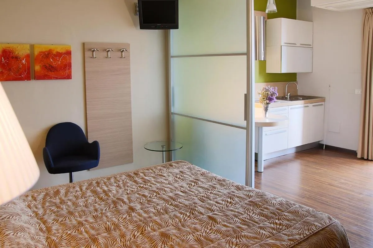 Kitchen or kitchenette, Bed in Fortebraccio