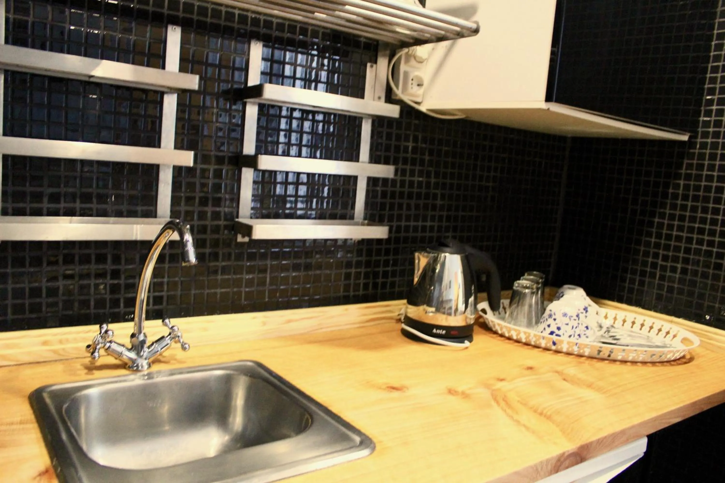 Kitchen or kitchenette in Vinnus Guesthouse
