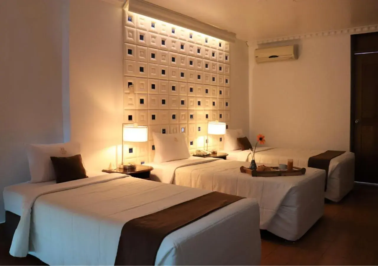 Suite (3 Adults) in Inkari Suites Hotel Suite (3 Adults) in Inkari Suites Hotel