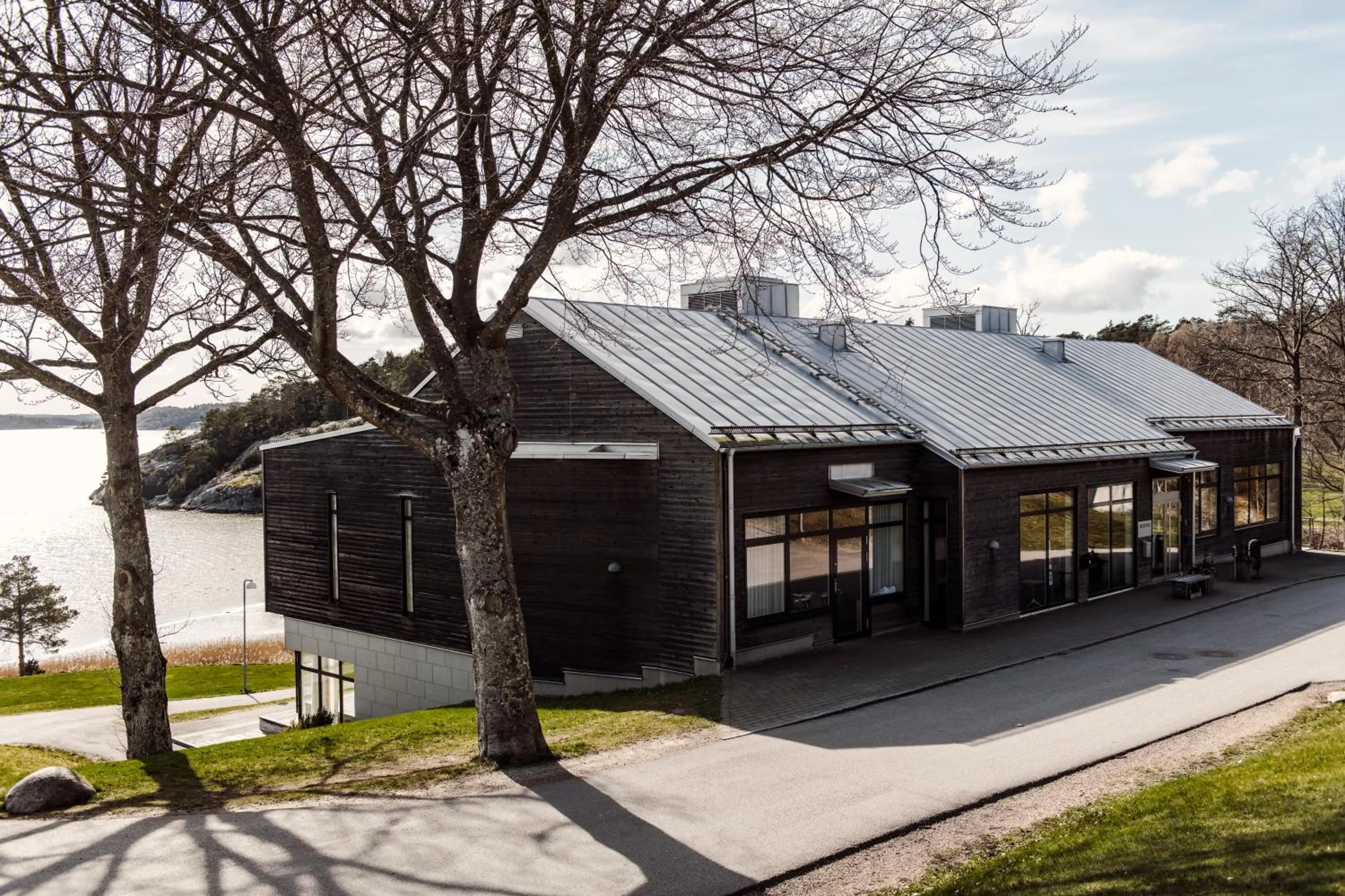 Property building in Destination Bokenäset
