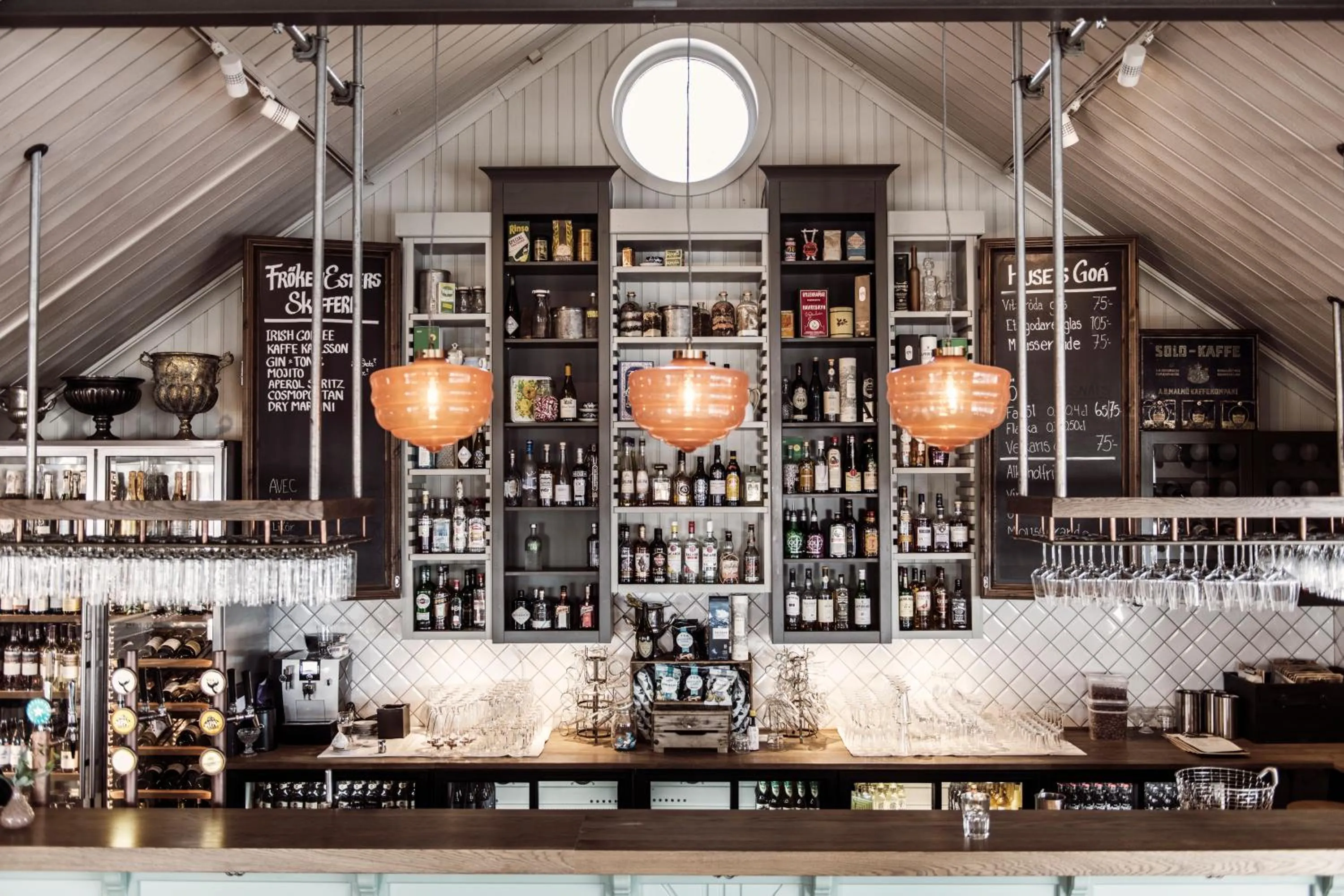 Restaurant/places to eat in Destination Bokenäset