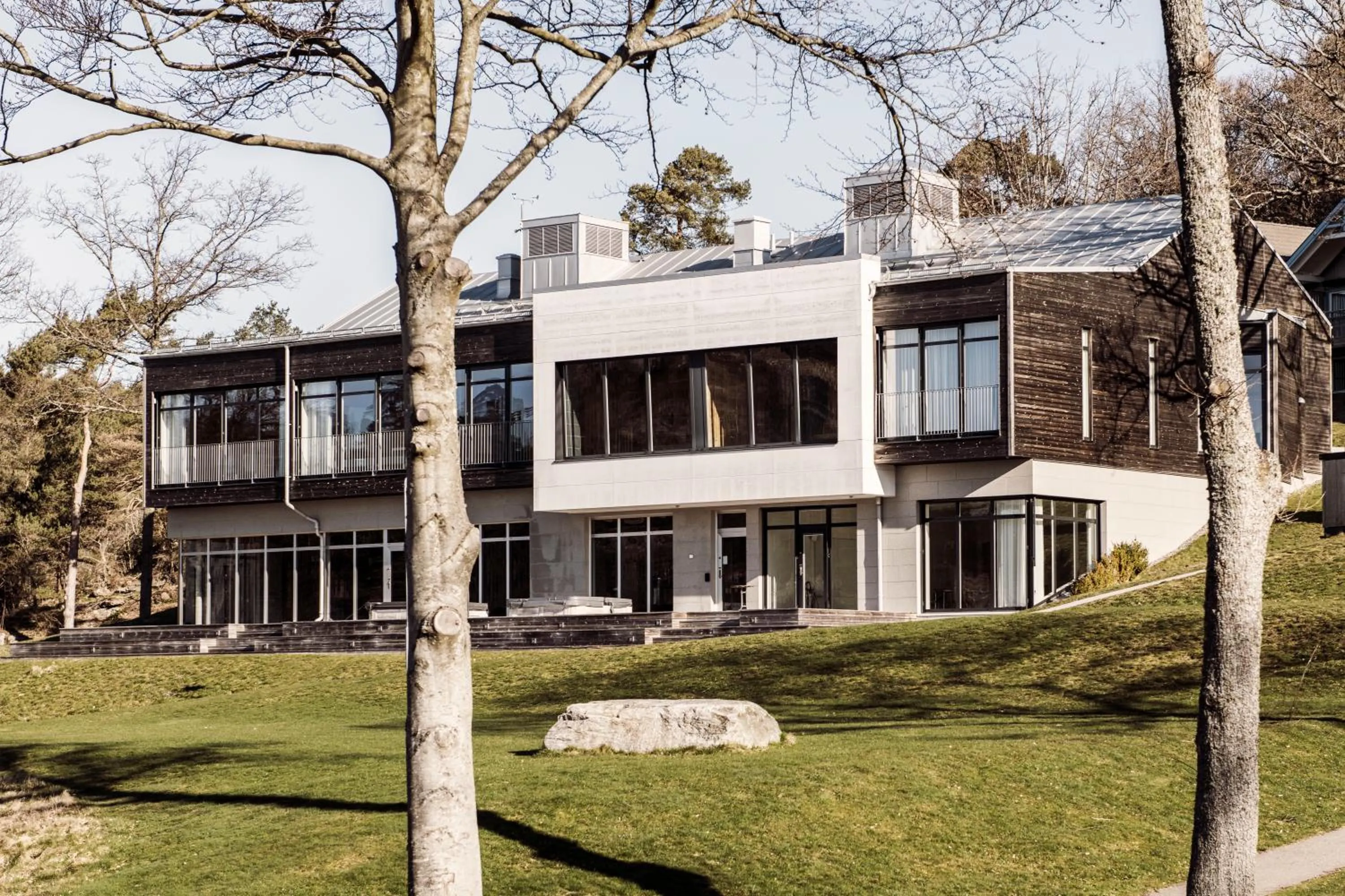 Property building in Destination Bokenäset