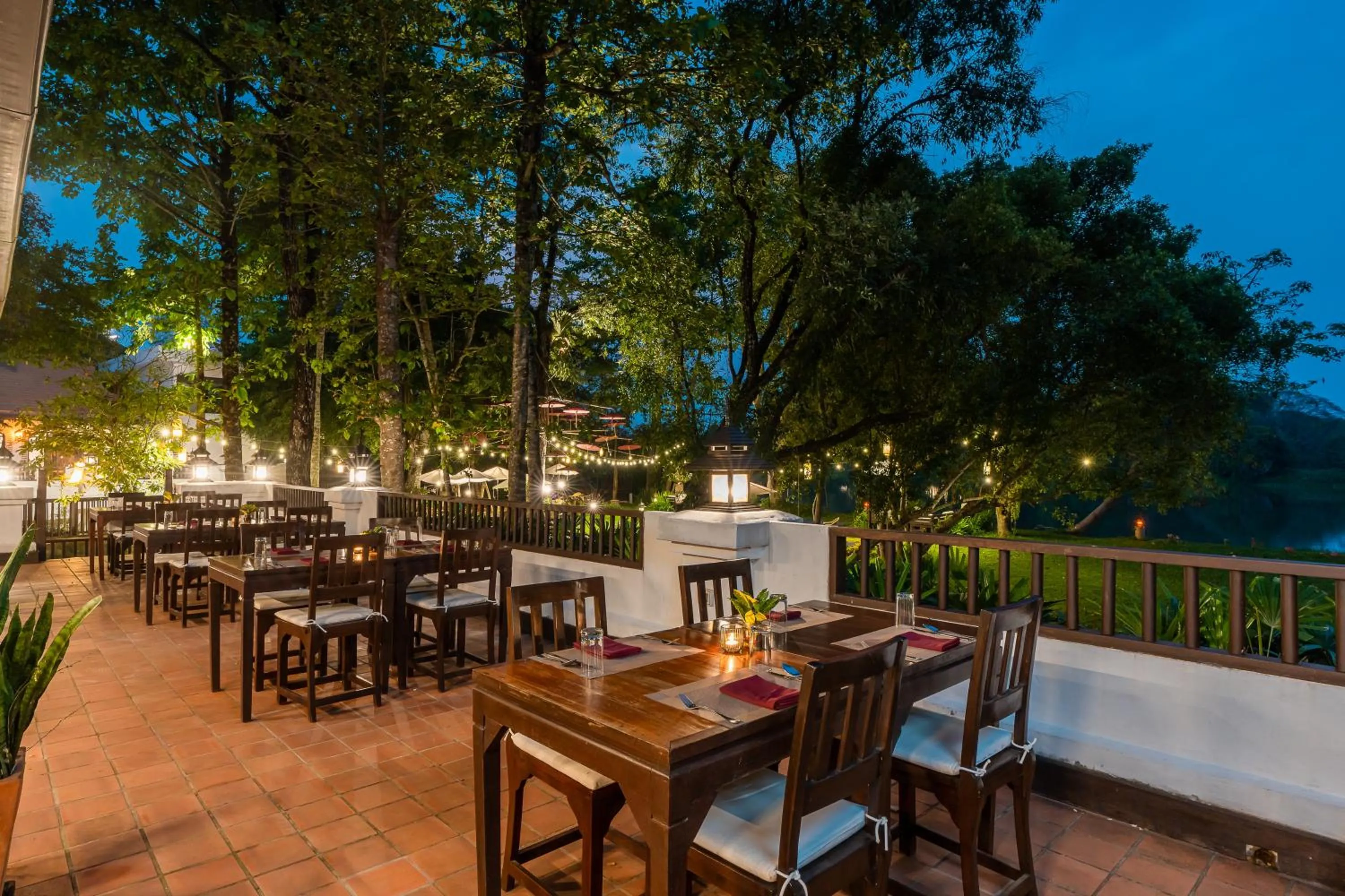 Restaurant/places to eat in The Legend Chiang Rai Boutique River Resort & Spa