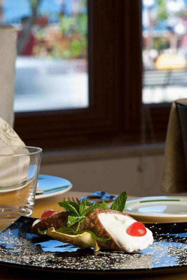 Food in Hotel Riva Del Sole