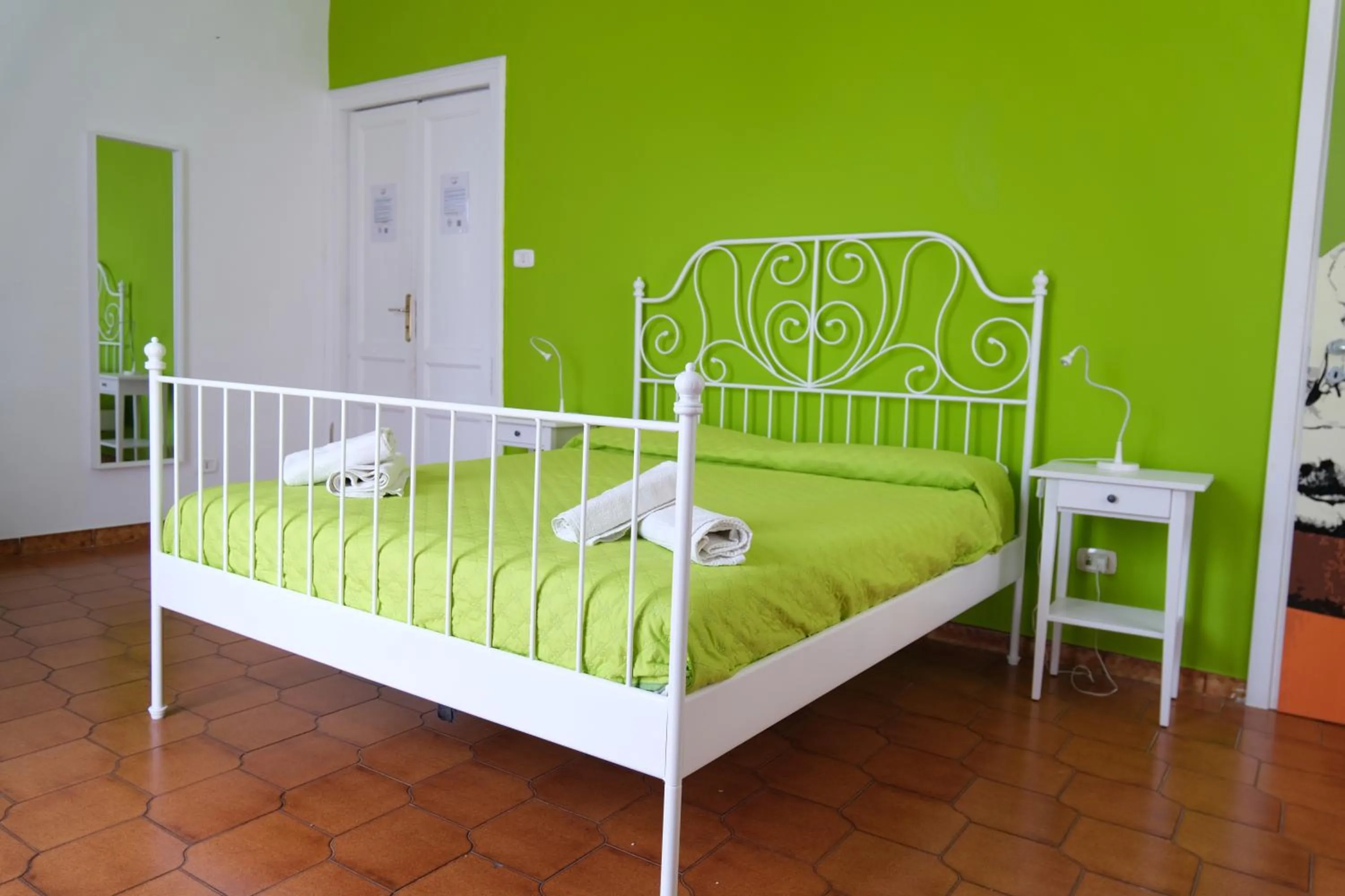 Bedroom, Bed in B&B Tarumbò