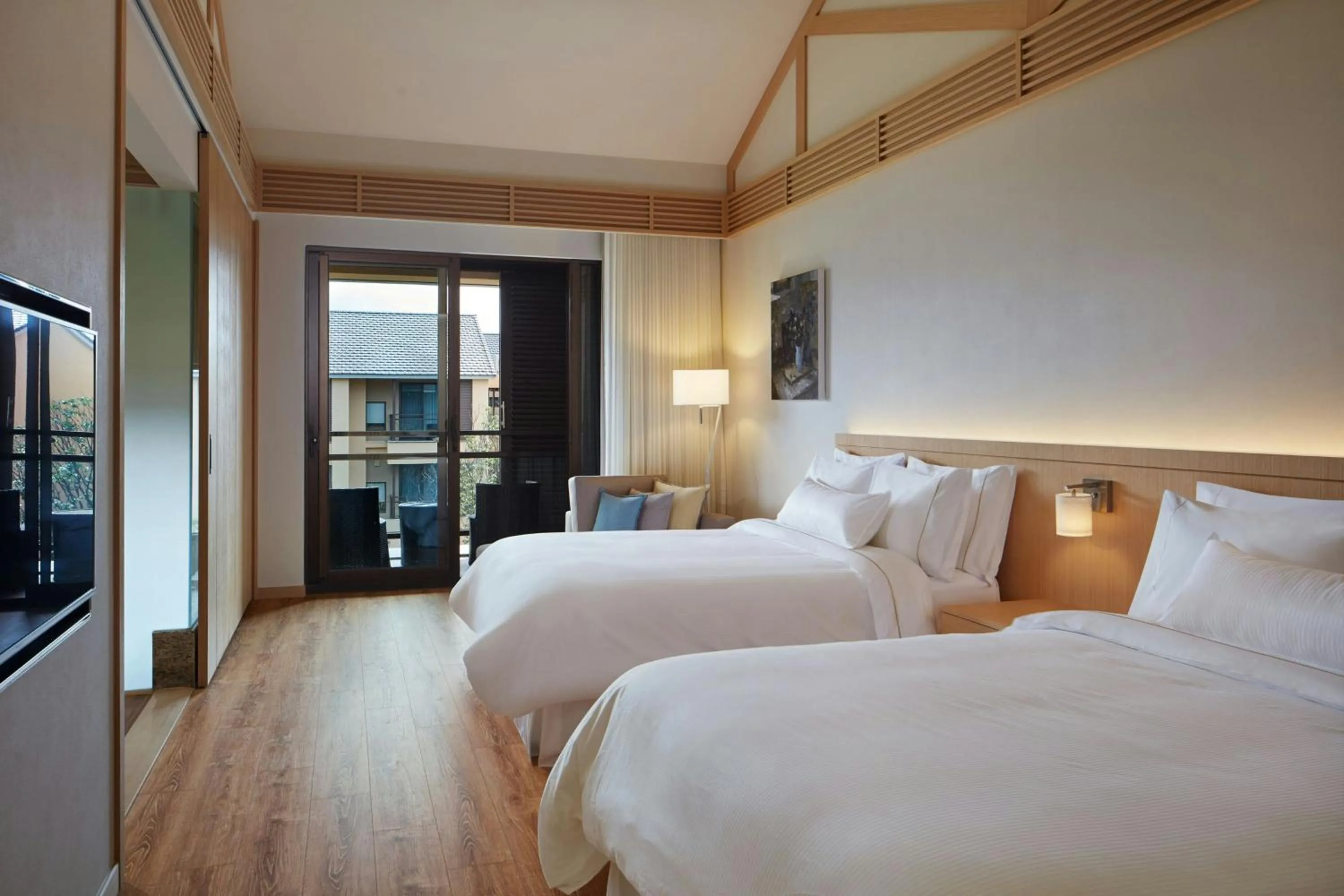 Photo of the whole room, Bed in The Westin Yilan Resort