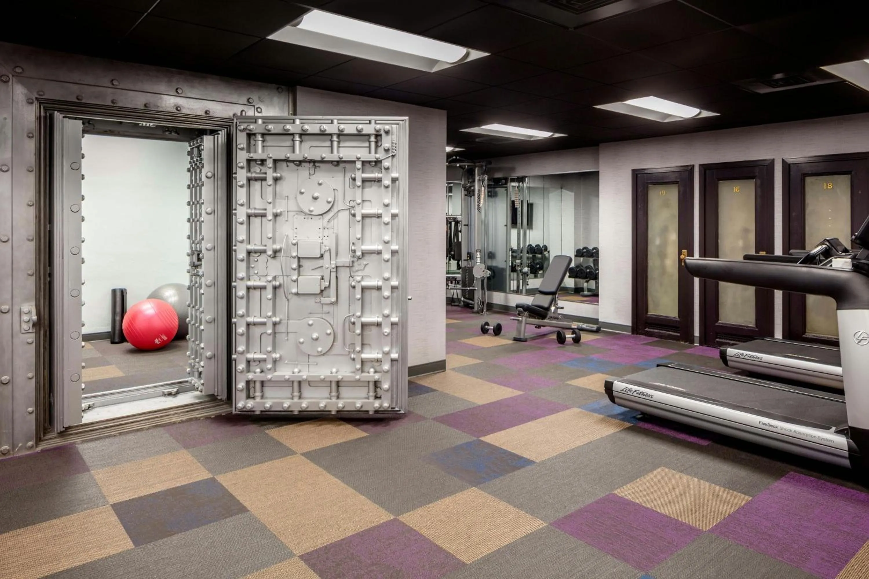 Fitness centre/facilities in Aloft Philadelphia Downtown