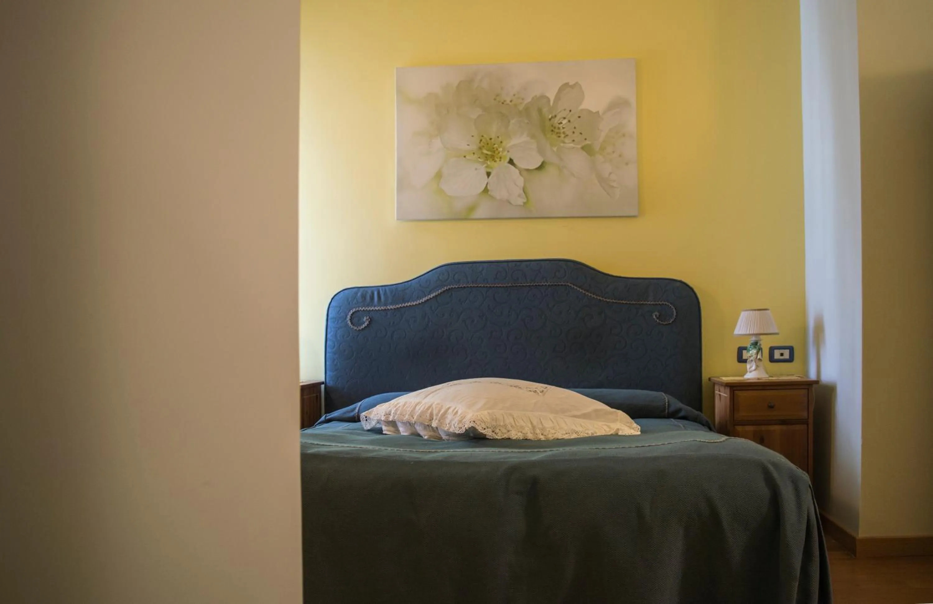 Photo of the whole room, Bed in B&B Bonapace Portanolana