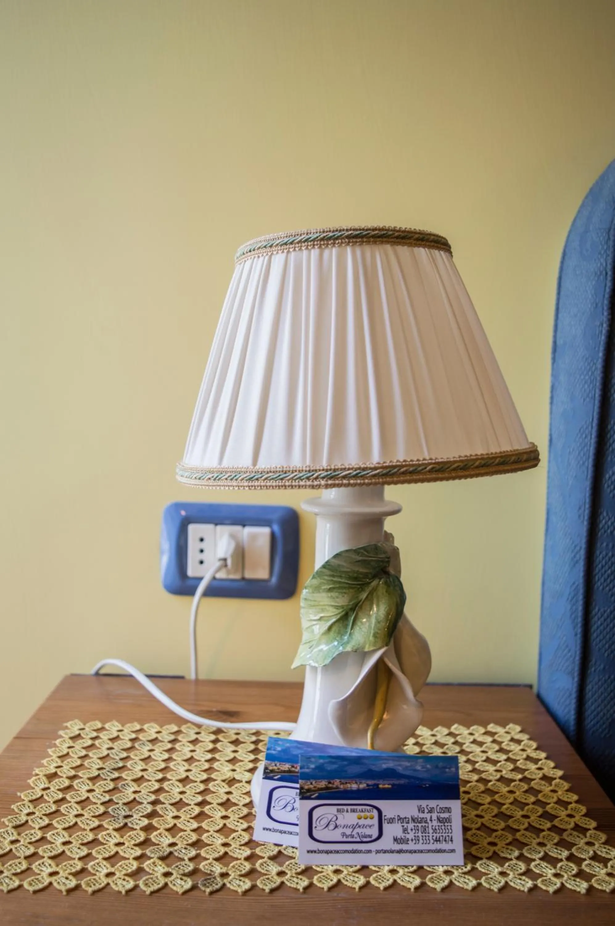 Decorative detail in B&B Bonapace Portanolana