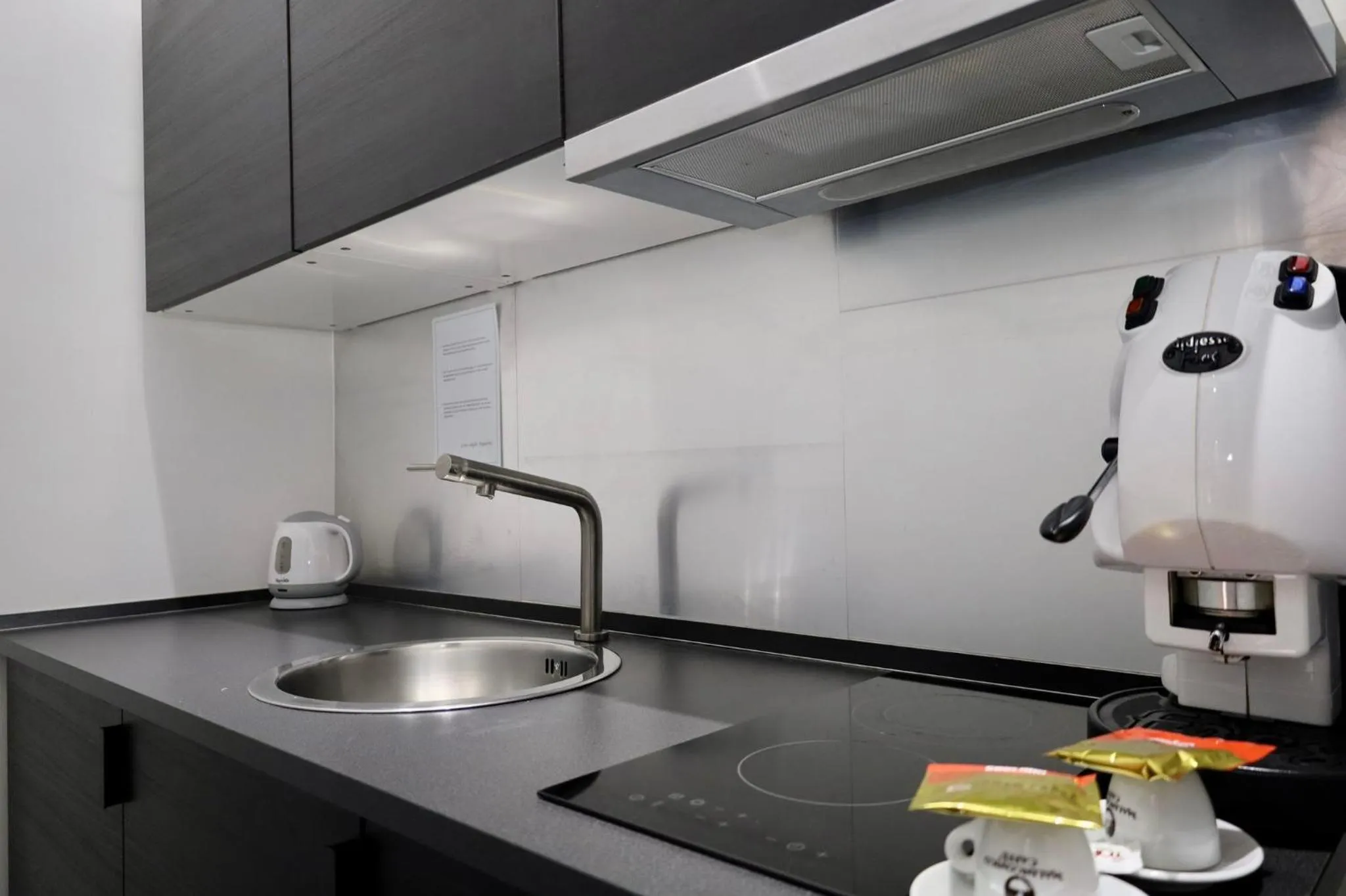 Coffee/tea facilities in Covo Degli Angioini