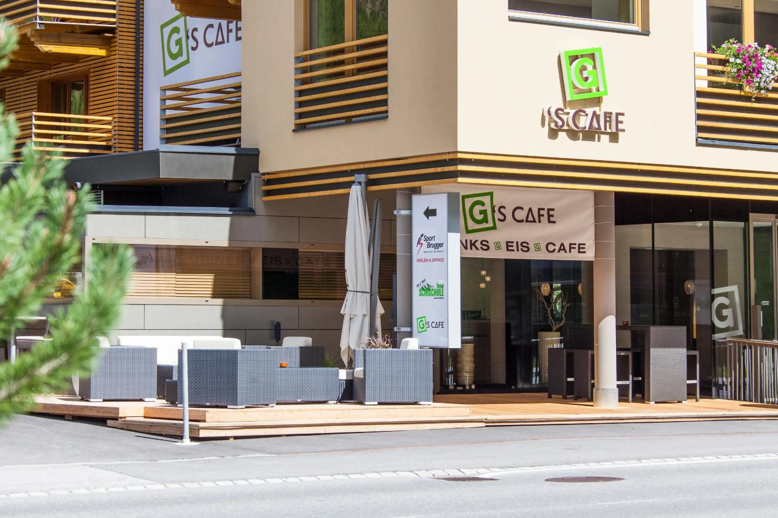 Facade/entrance in Hotel Bäckelar Wirt Superior