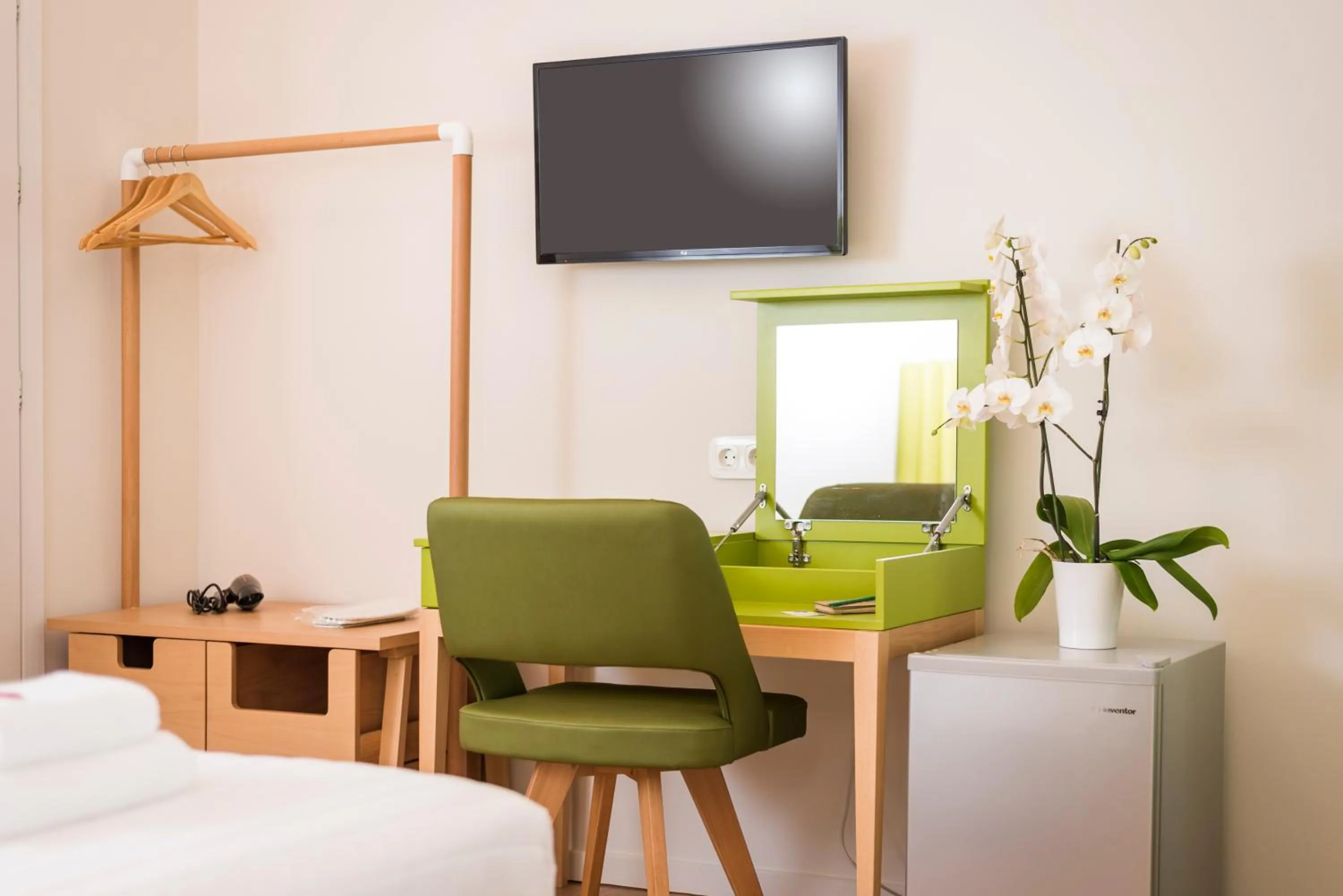 Bed in TheJoy City Suites