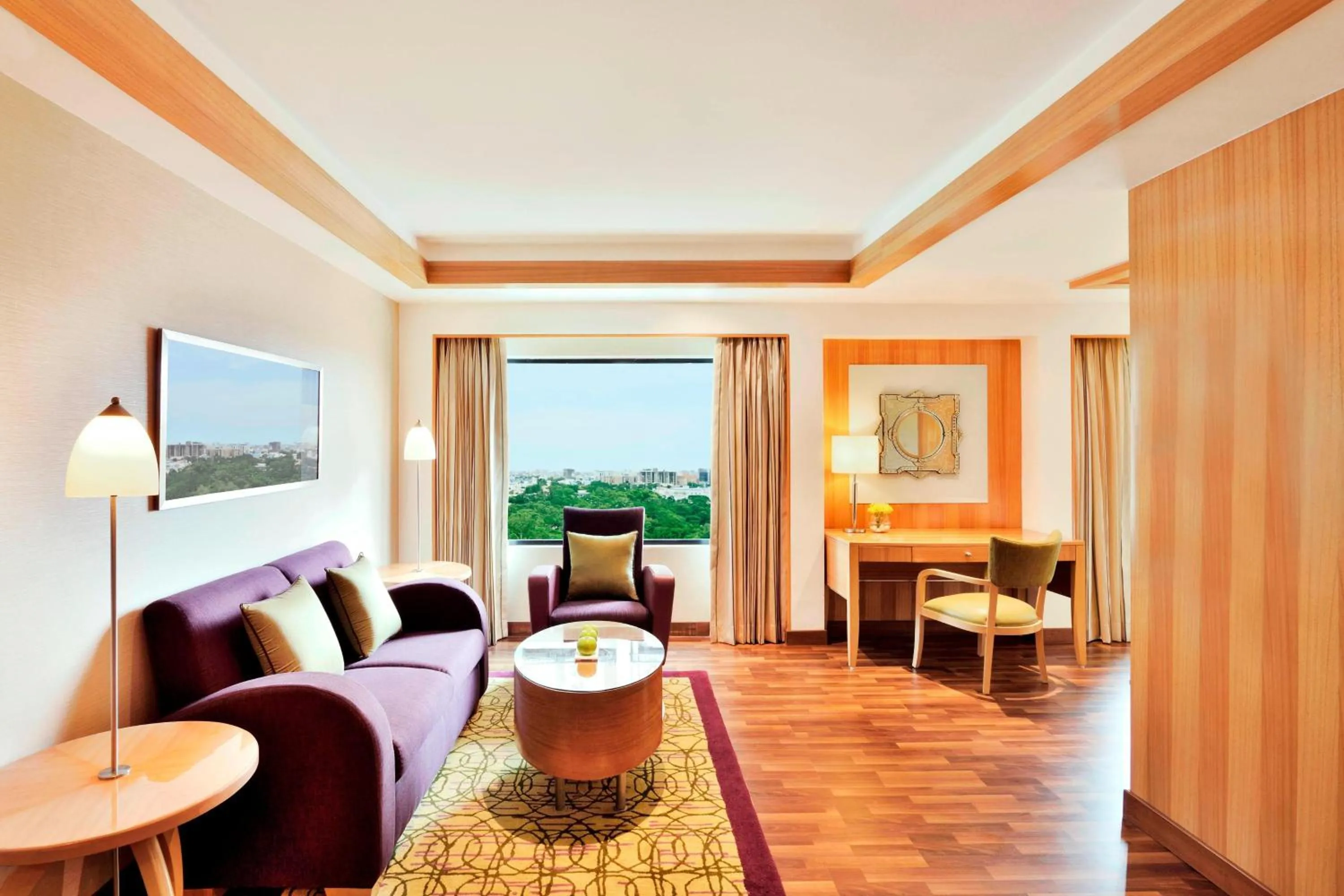 Living room in Courtyard by Marriott Chennai