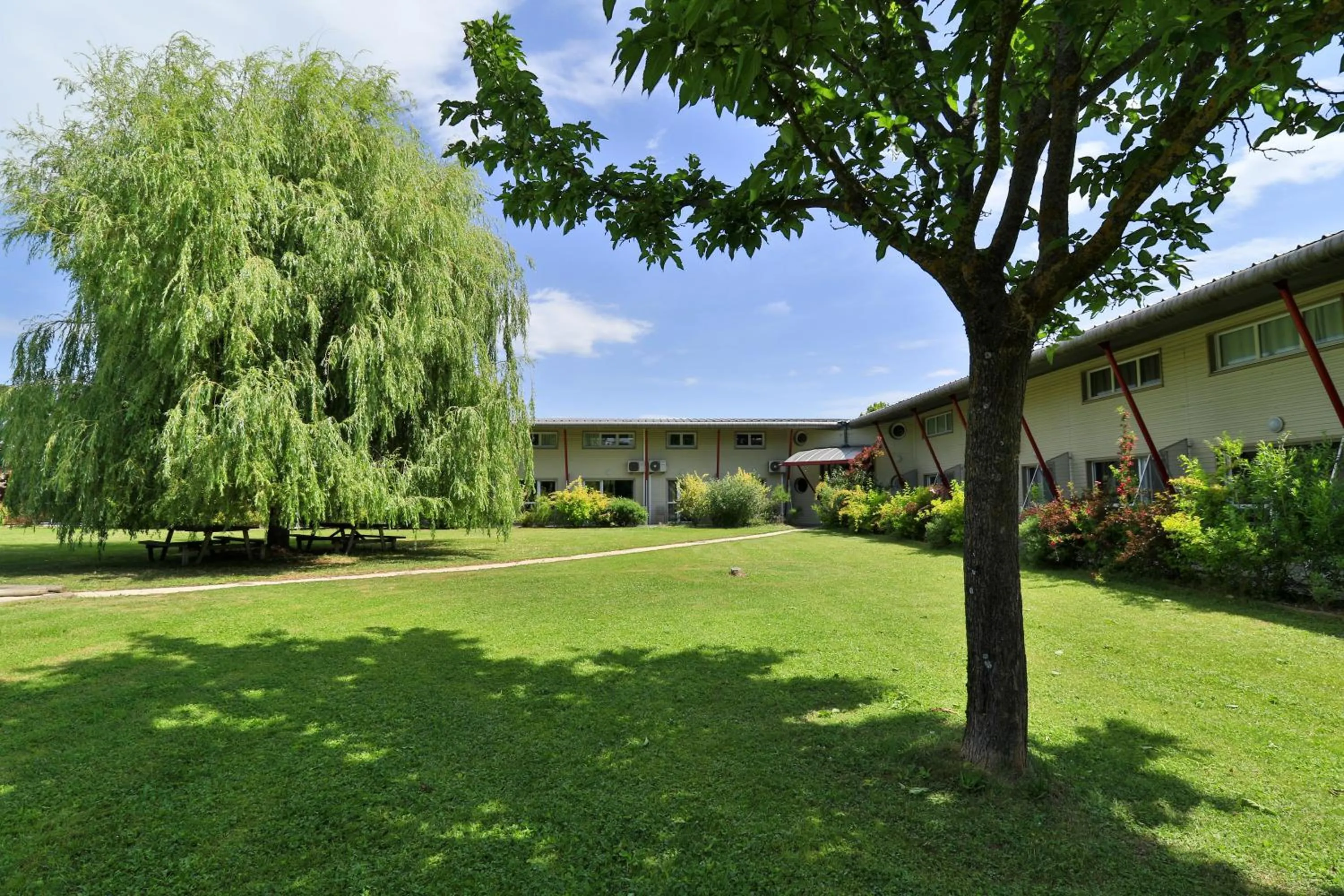 Garden in The Originals Boutique, Hôtel Le Cap, Gap Sud