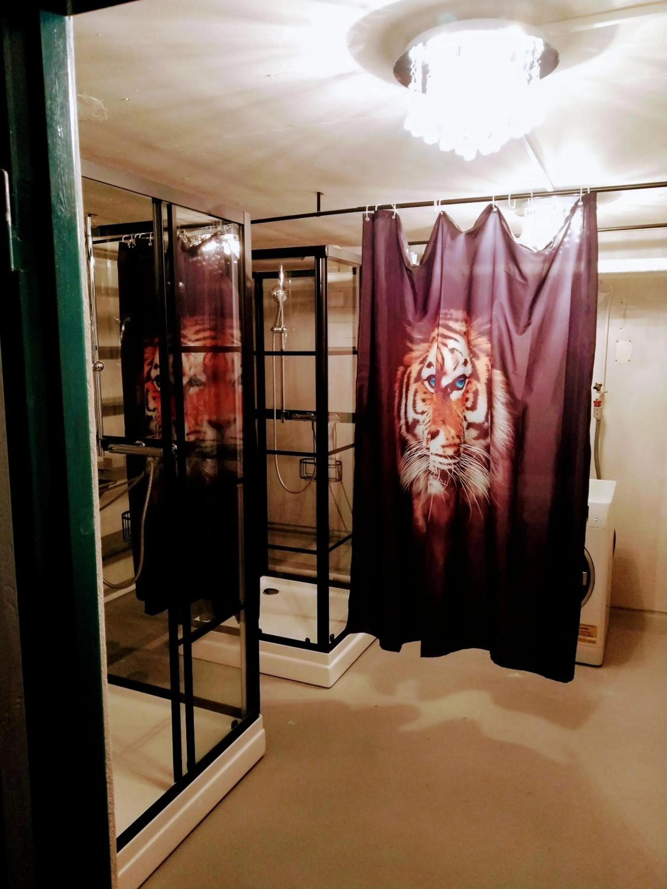 Property building, Bed in Villa Signedal Hostel