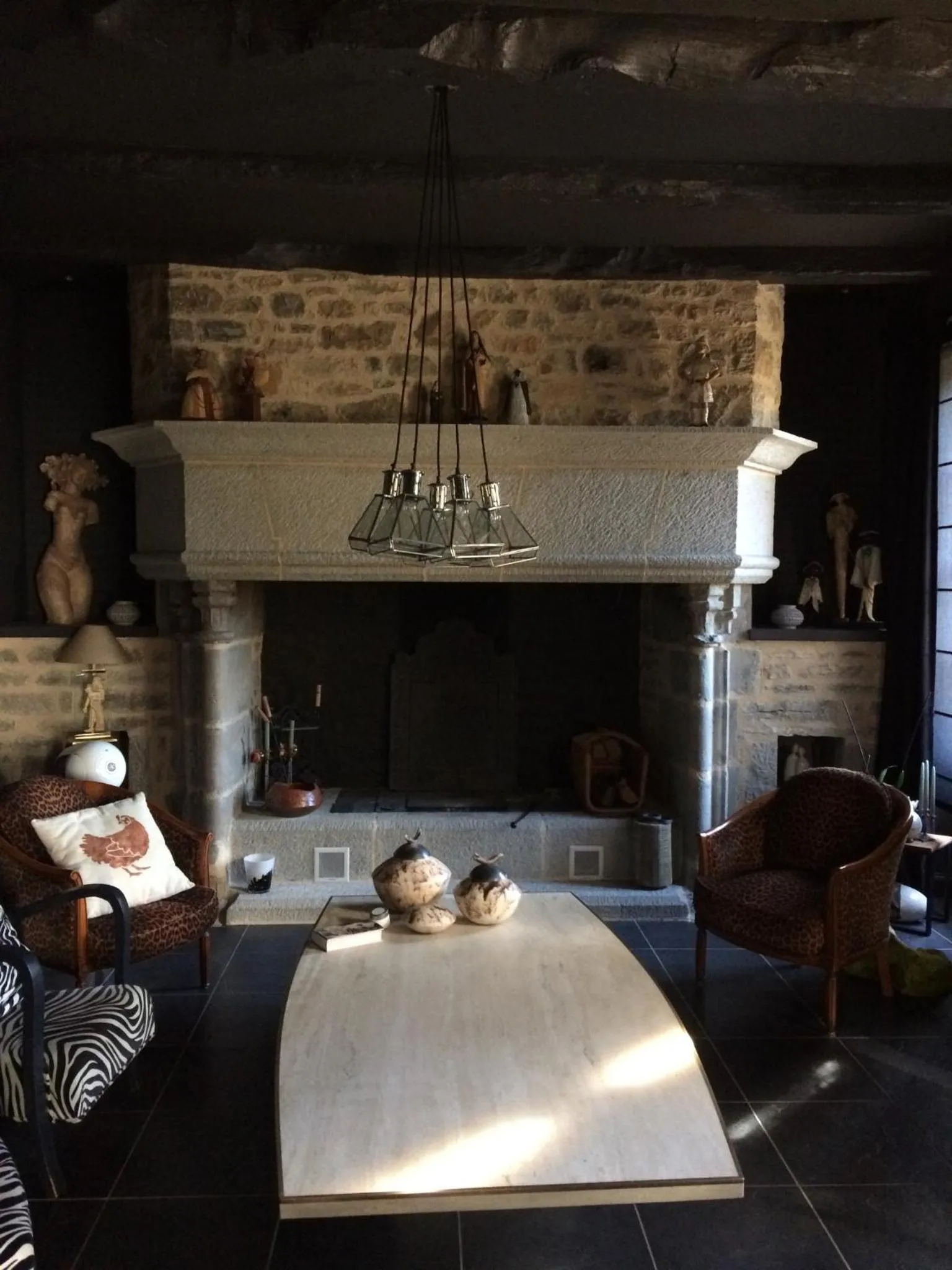 Communal lounge/ TV room in Le Couvent