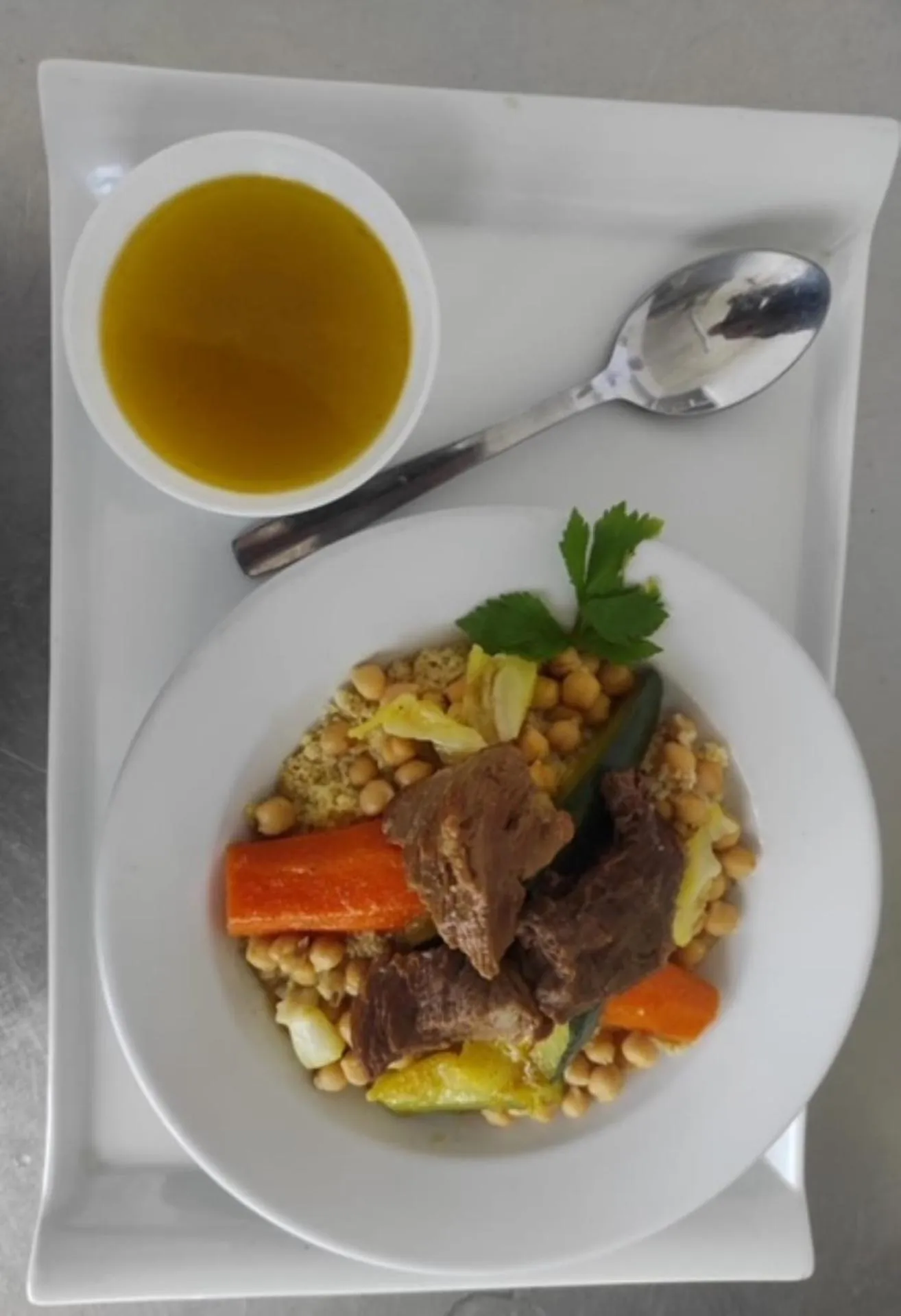 Restaurant/places to eat in Hotel Anfora