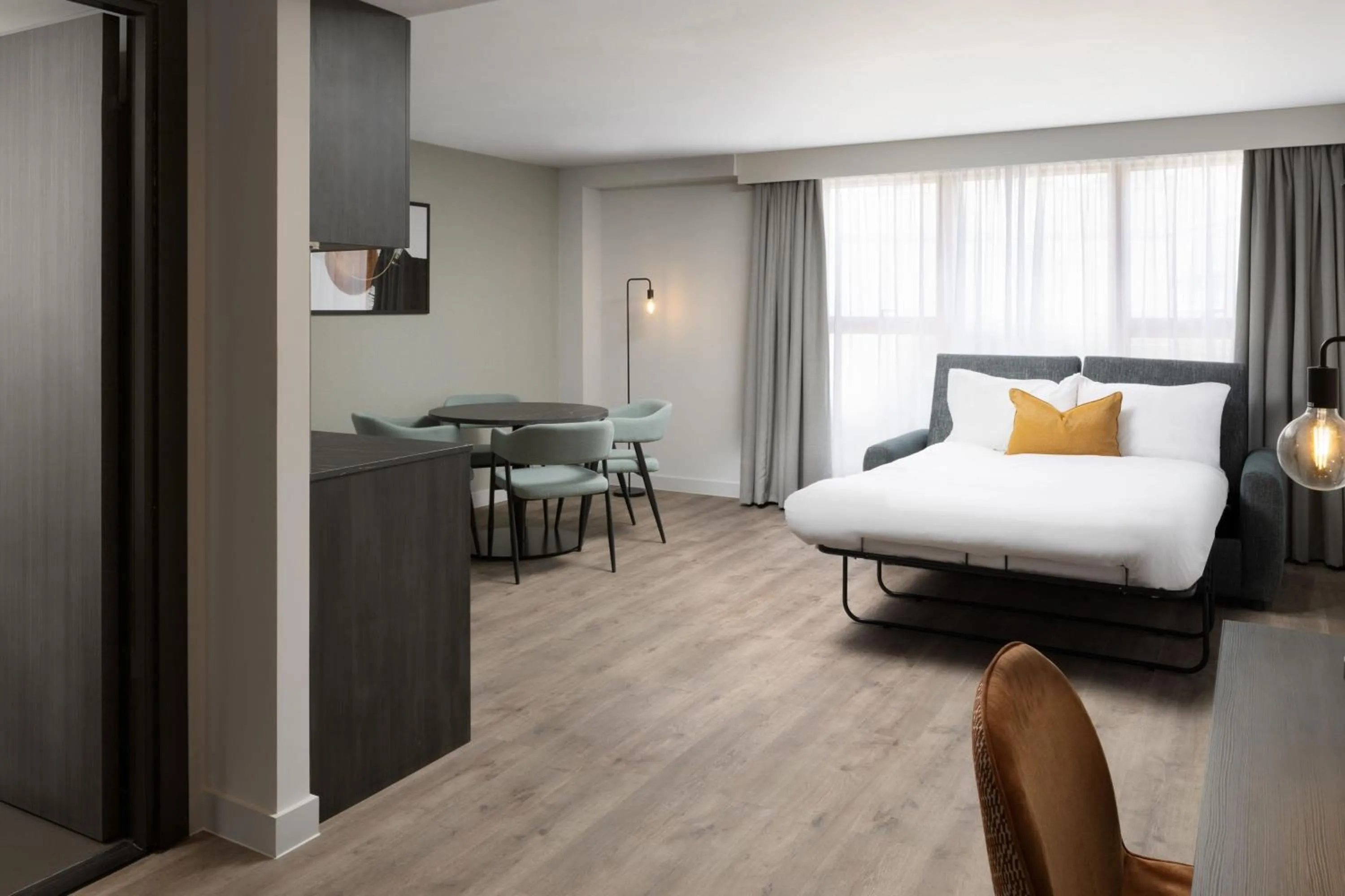 Photo of the whole room, Bed in Residence Inn by Marriott Manchester Piccadilly