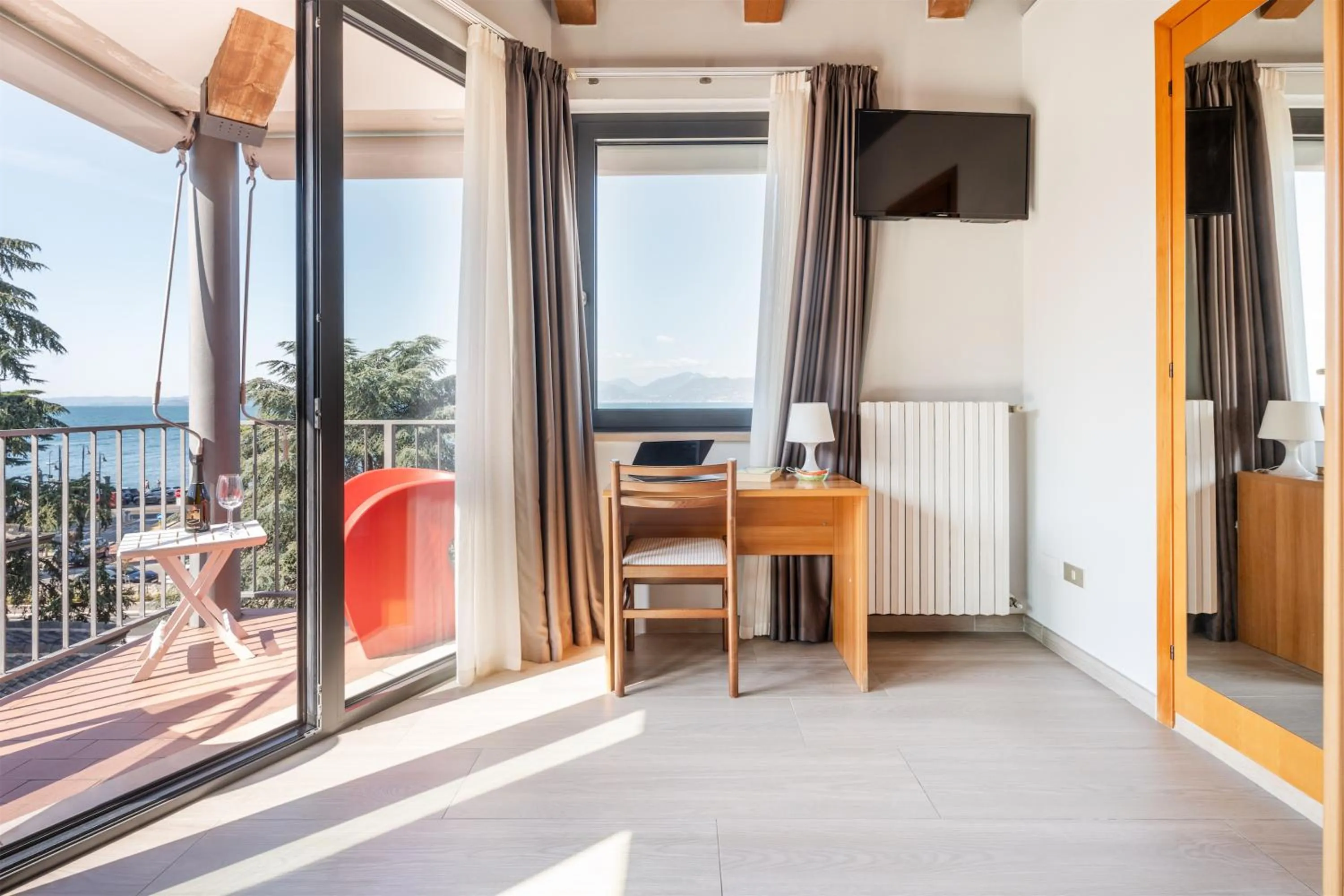 Bedroom in Hotel Al Castello