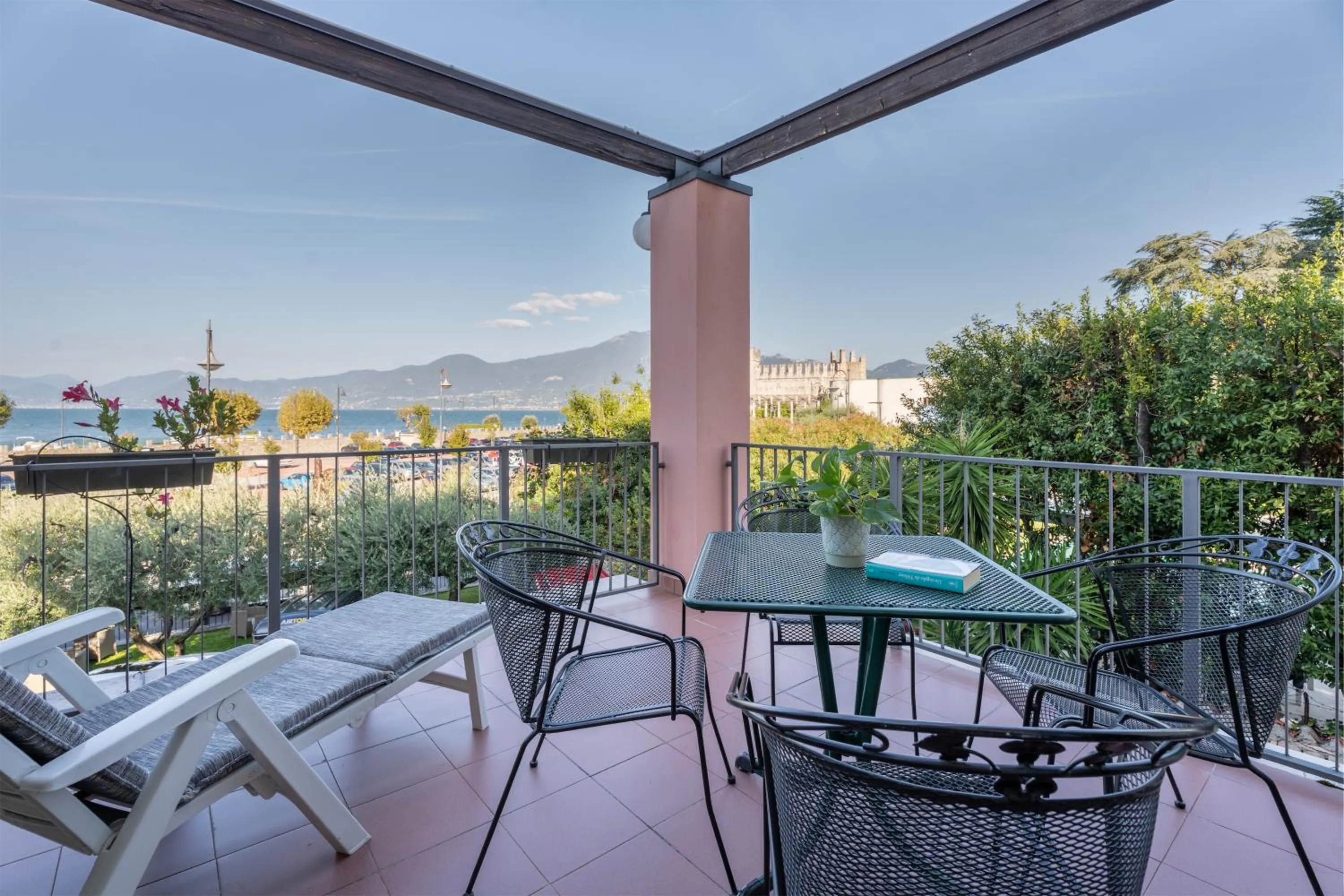 Natural landscape in Hotel Al Castello