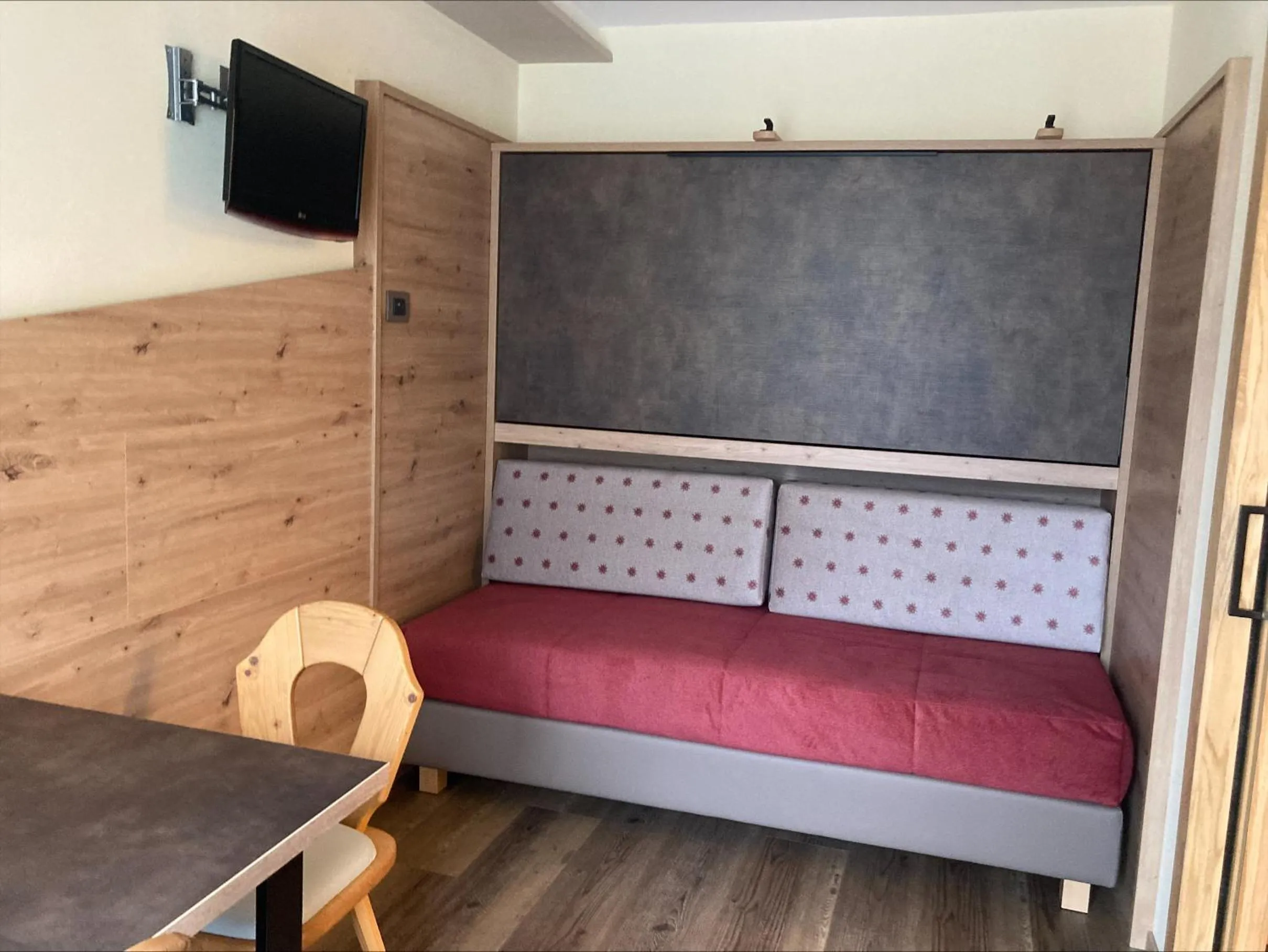 TV and multimedia in Berg Hotel Latemar Spitze