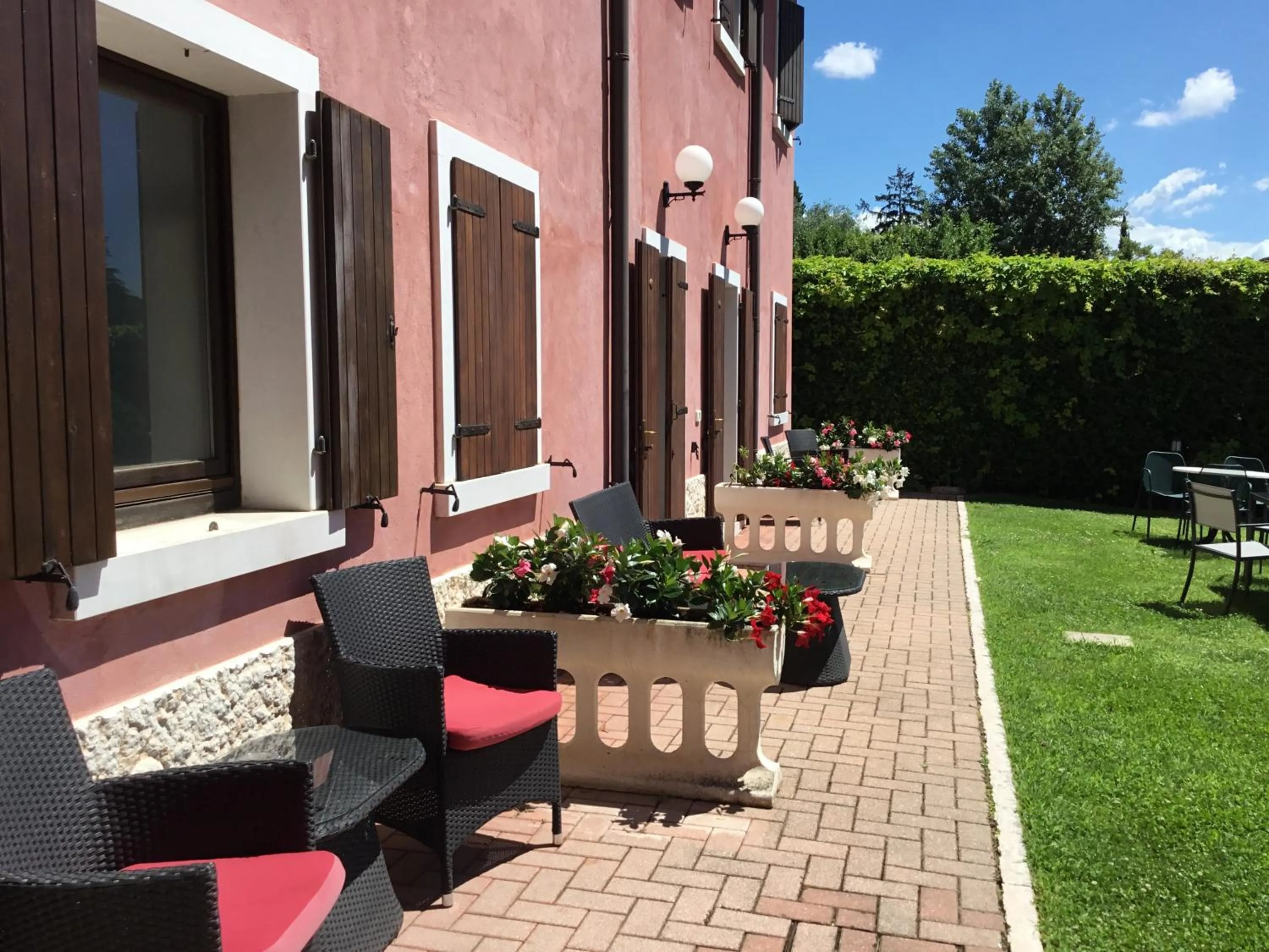 Garden view in Hotel Villa Ca' Nova ***S