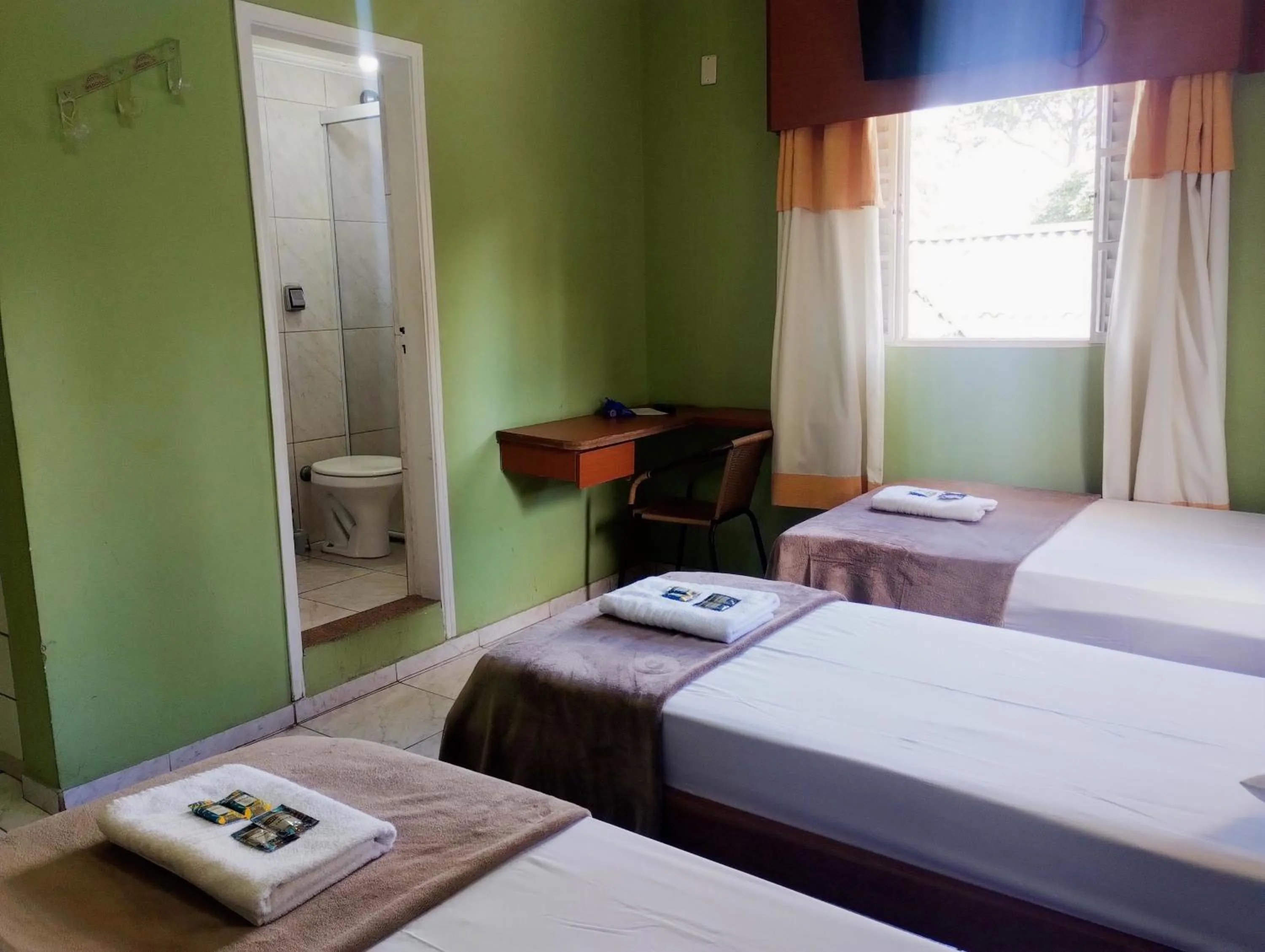 Bedroom, Bed in Hotel Brooklin