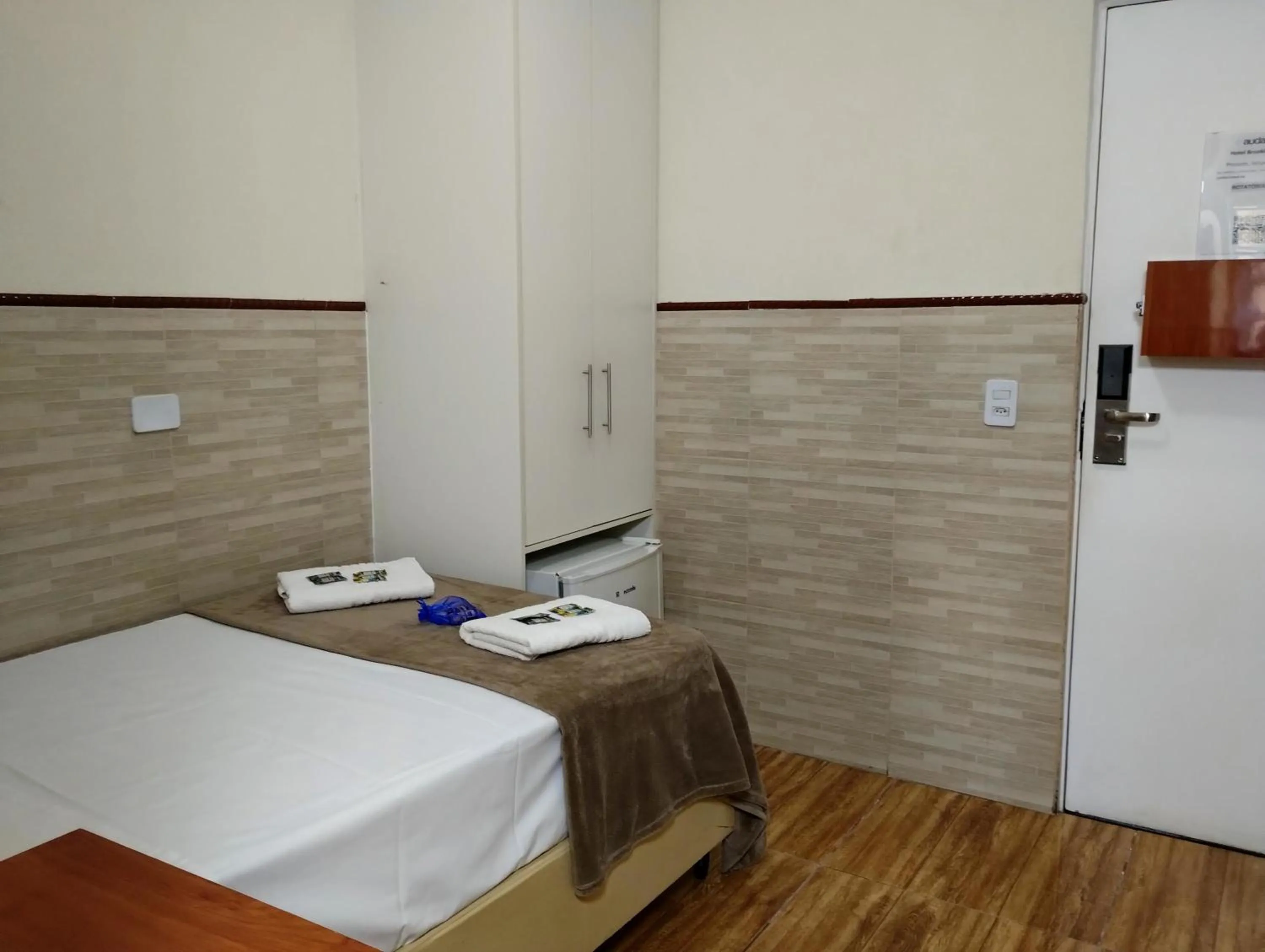 Bedroom, Bed in Hotel Brooklin