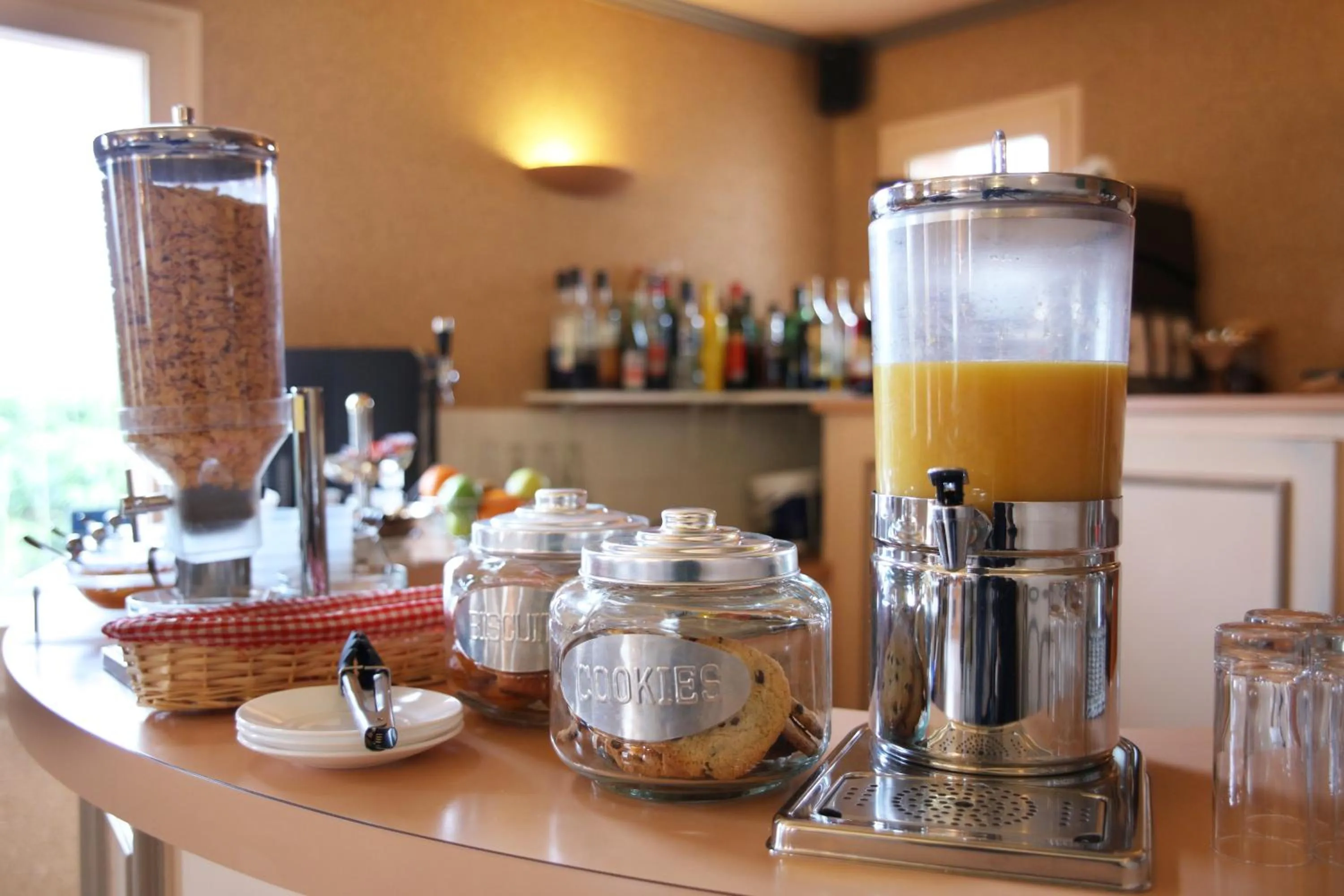 Breakfast in Logis Hotel Le Nuage