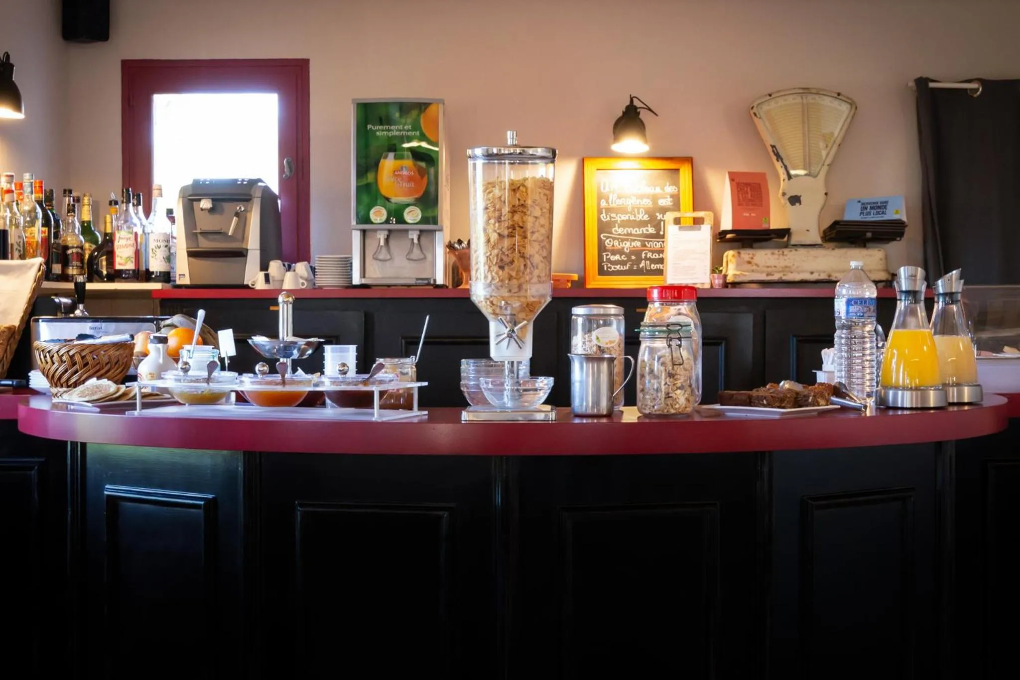 Continental breakfast in Logis Hotel Le Nuage