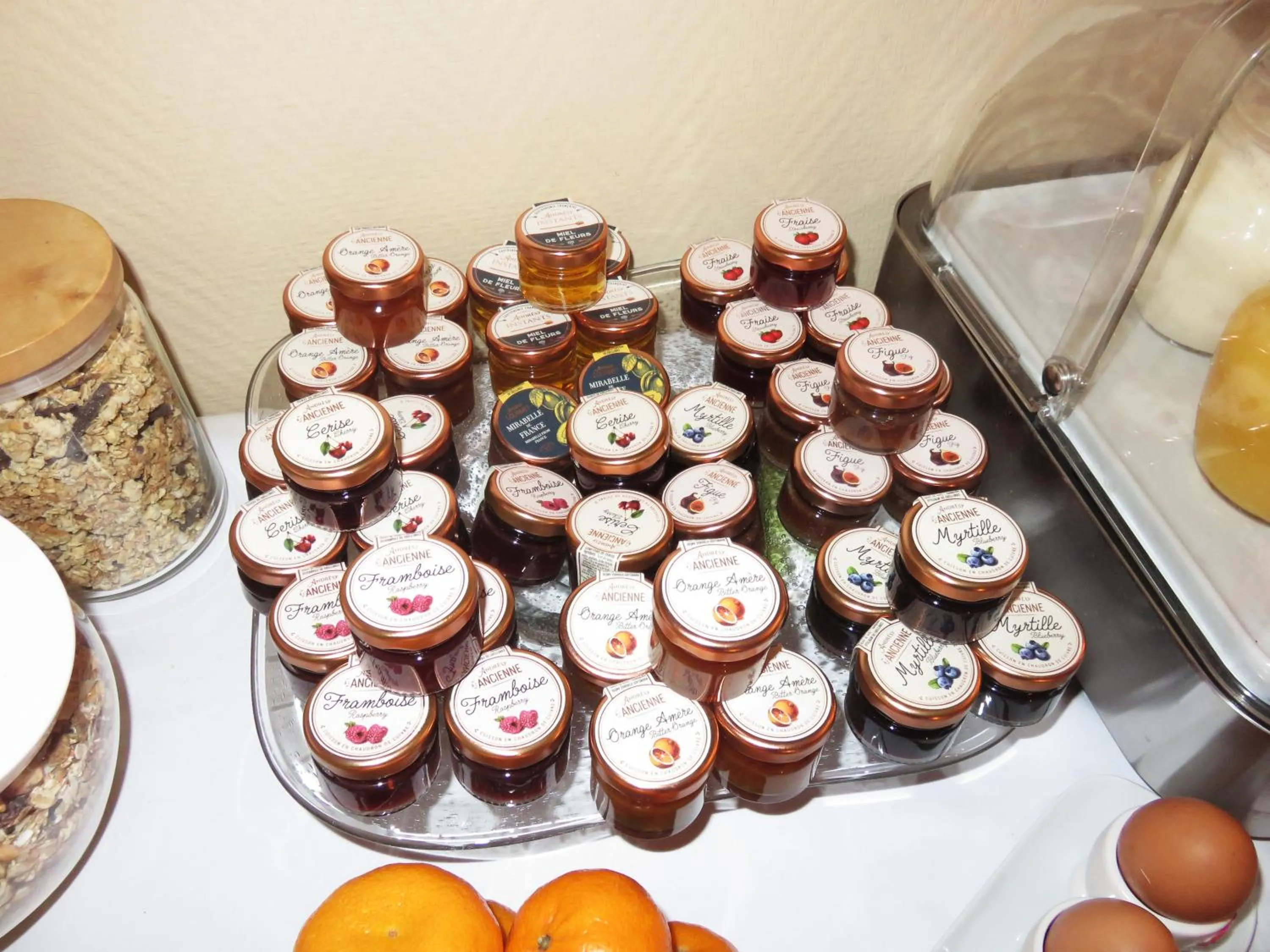 Breakfast in Hotel Windsor Home