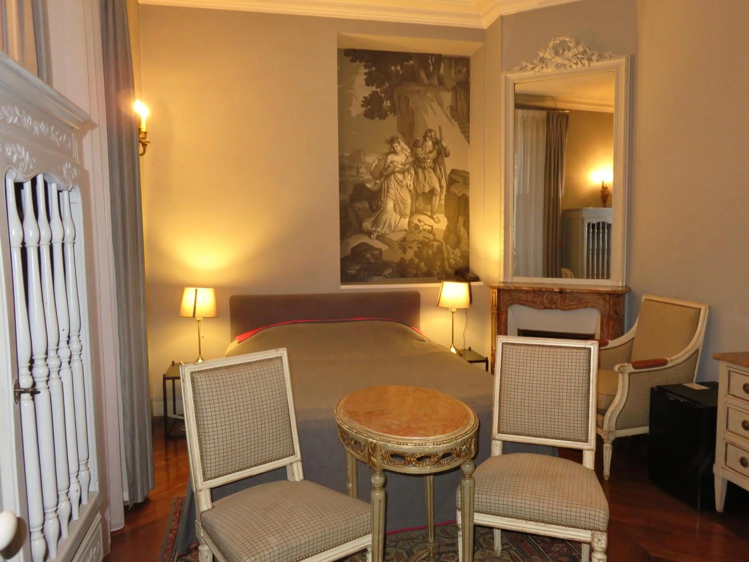 Bedroom in Hotel Windsor Home