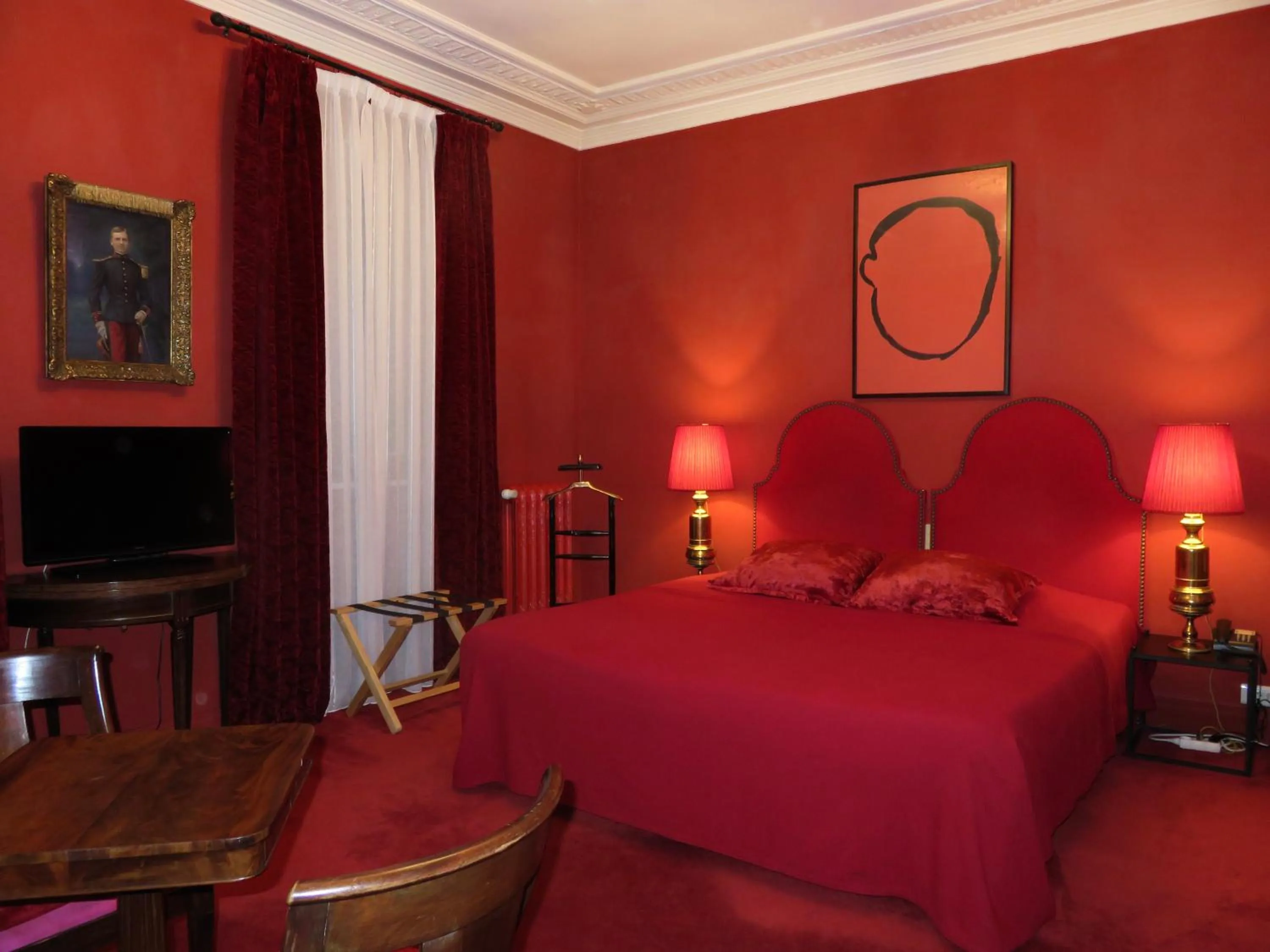 Bedroom, Bed in Hotel Windsor Home