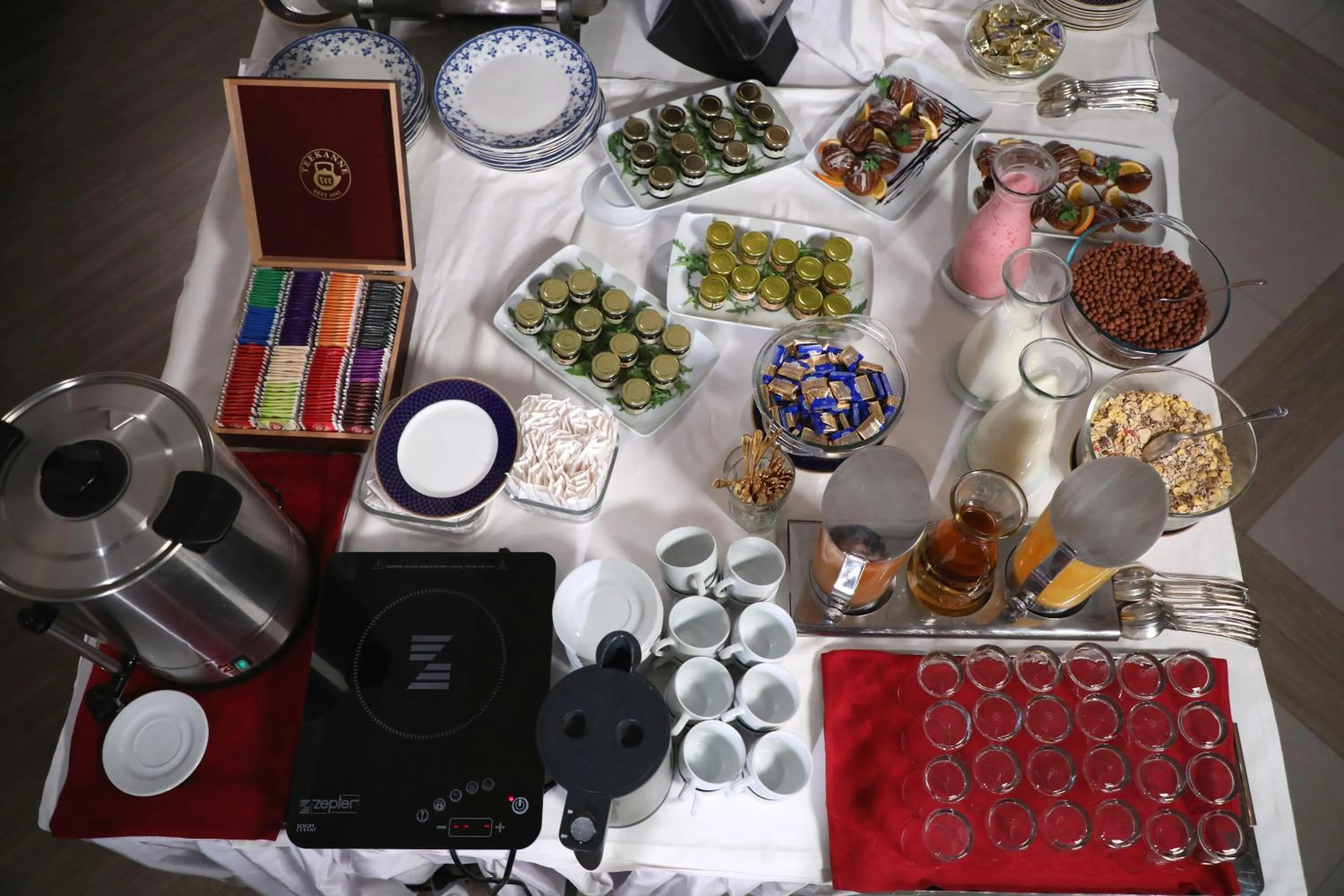 Coffee/tea facilities in Zepter Hotel Vrnjacka Banja, member of Zepter Hotels