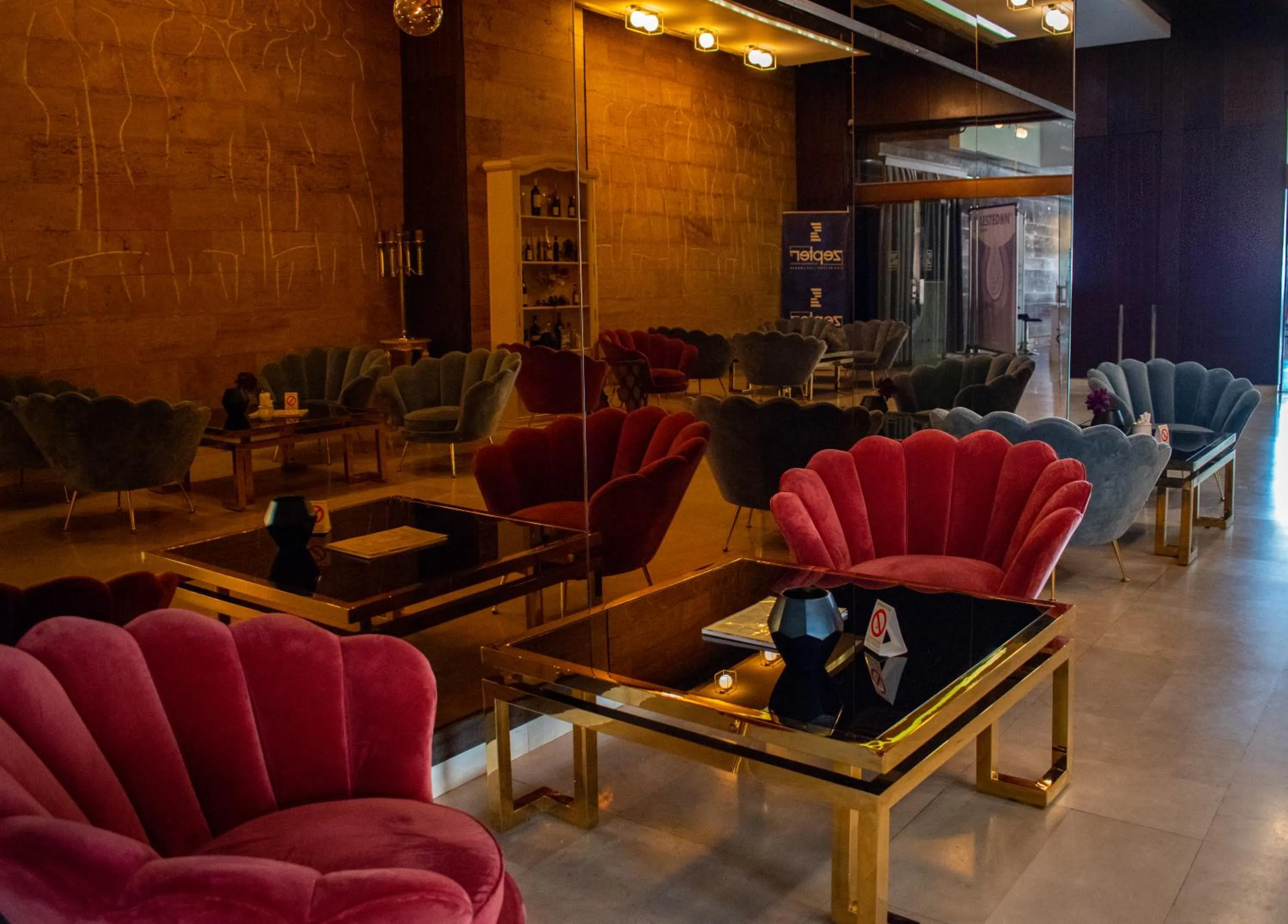 Lounge or bar in Zepter Hotel Vrnjacka Banja, member of Zepter Hotels