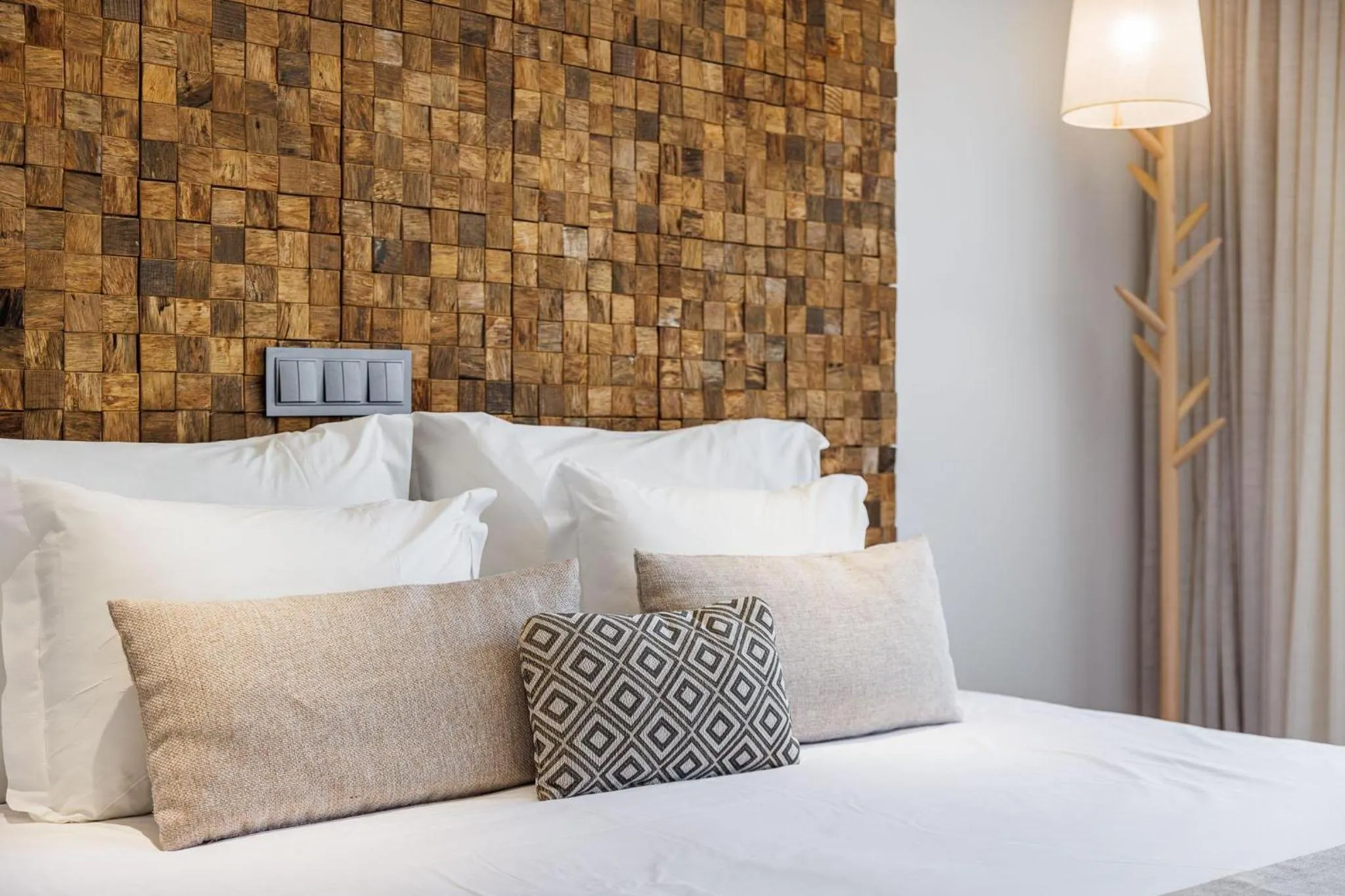 Photo of the whole room, Bed in Jupiter Marina Hotel - Couples & Spa