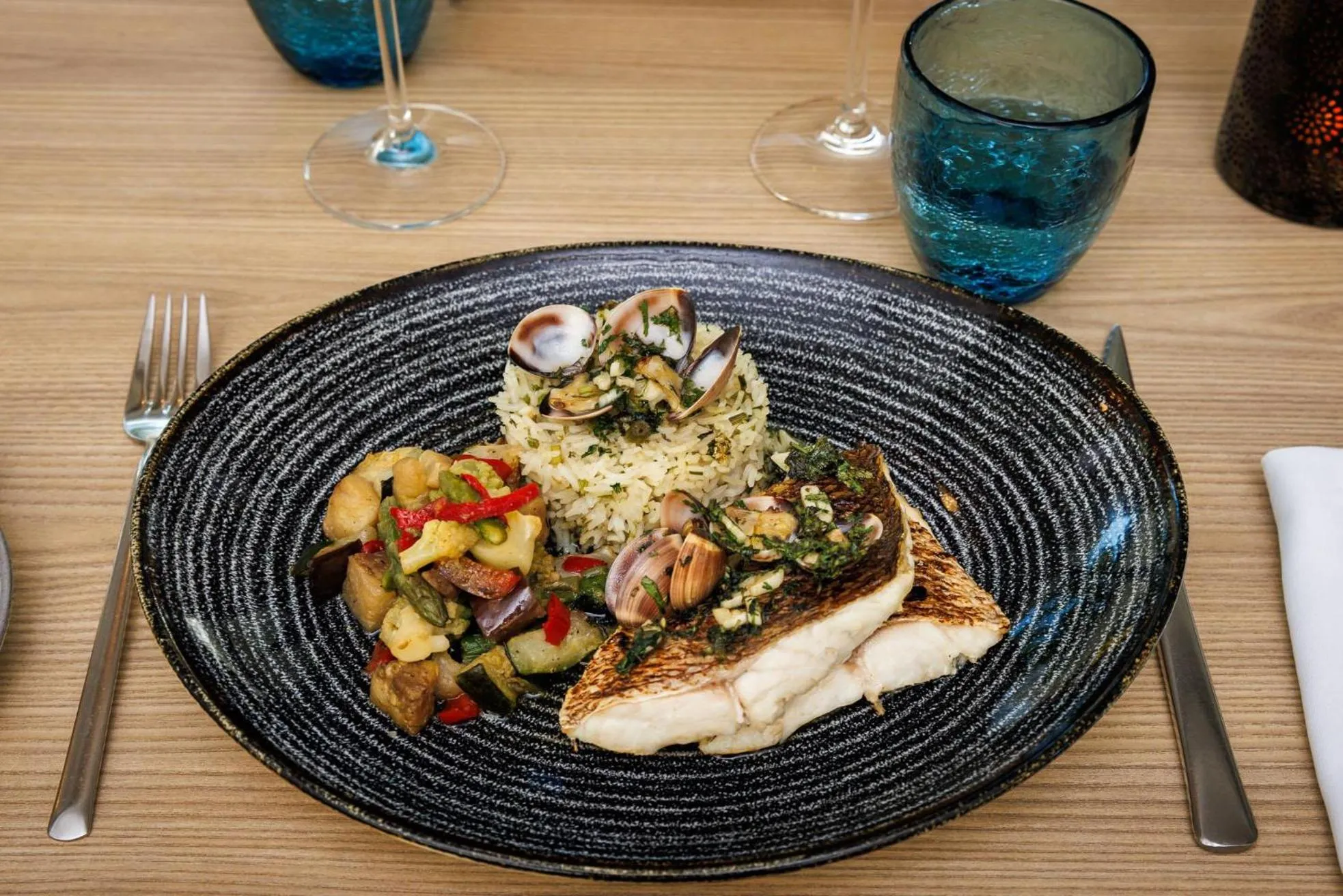 Restaurant/places to eat in Jupiter Marina Hotel - Couples & Spa